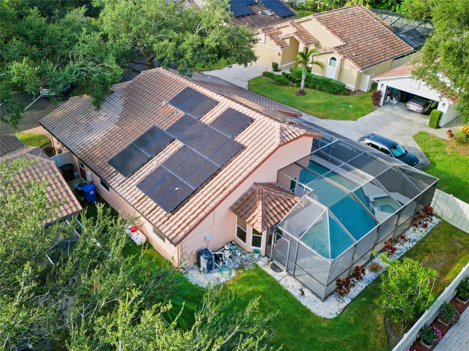 484 AVILA CIR NE, ST PETERSBURG, FL, 33703