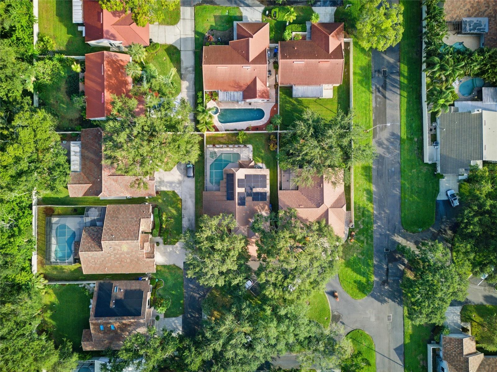 484 AVILA CIR NE, ST PETERSBURG, FL, 33703