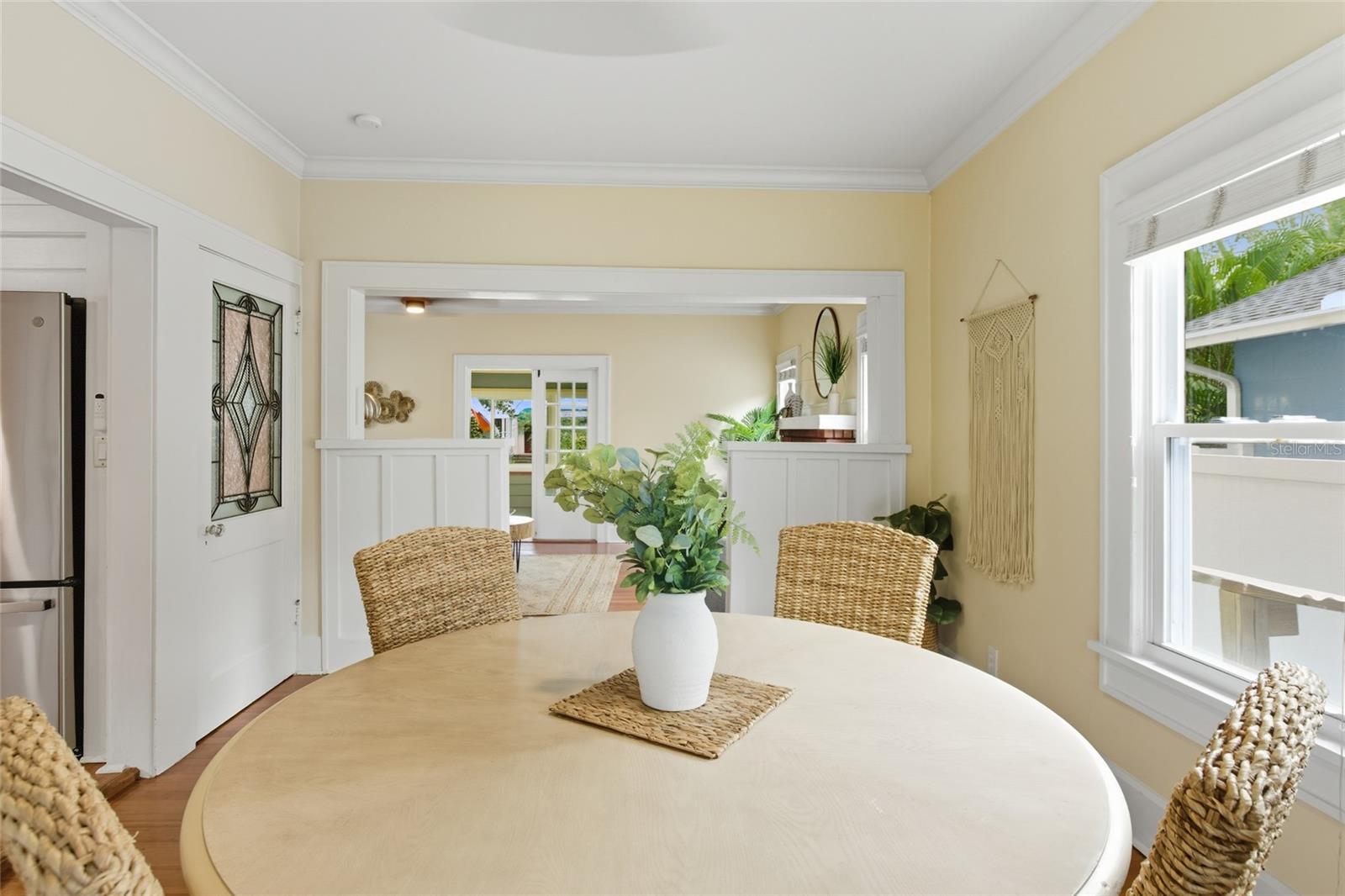 240 9TH AVE N, ST PETERSBURG, FL, 33701