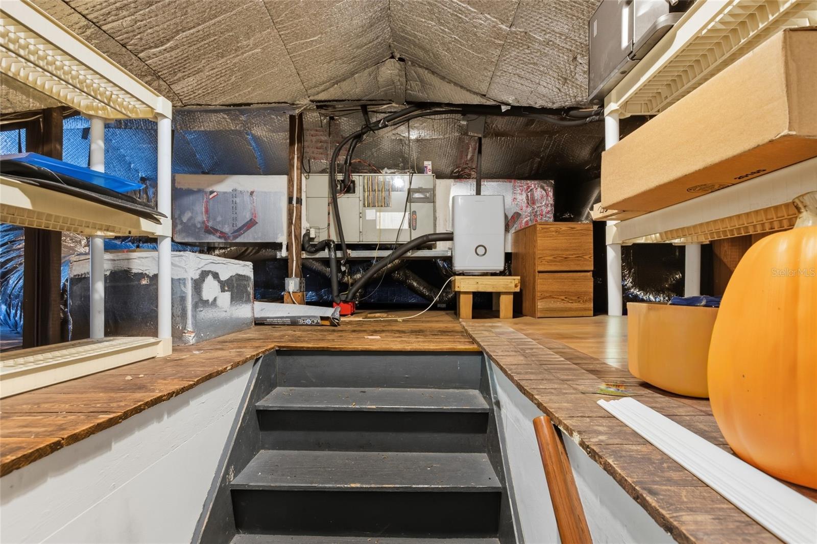 240 9TH AVE N, ST PETERSBURG, FL, 33701