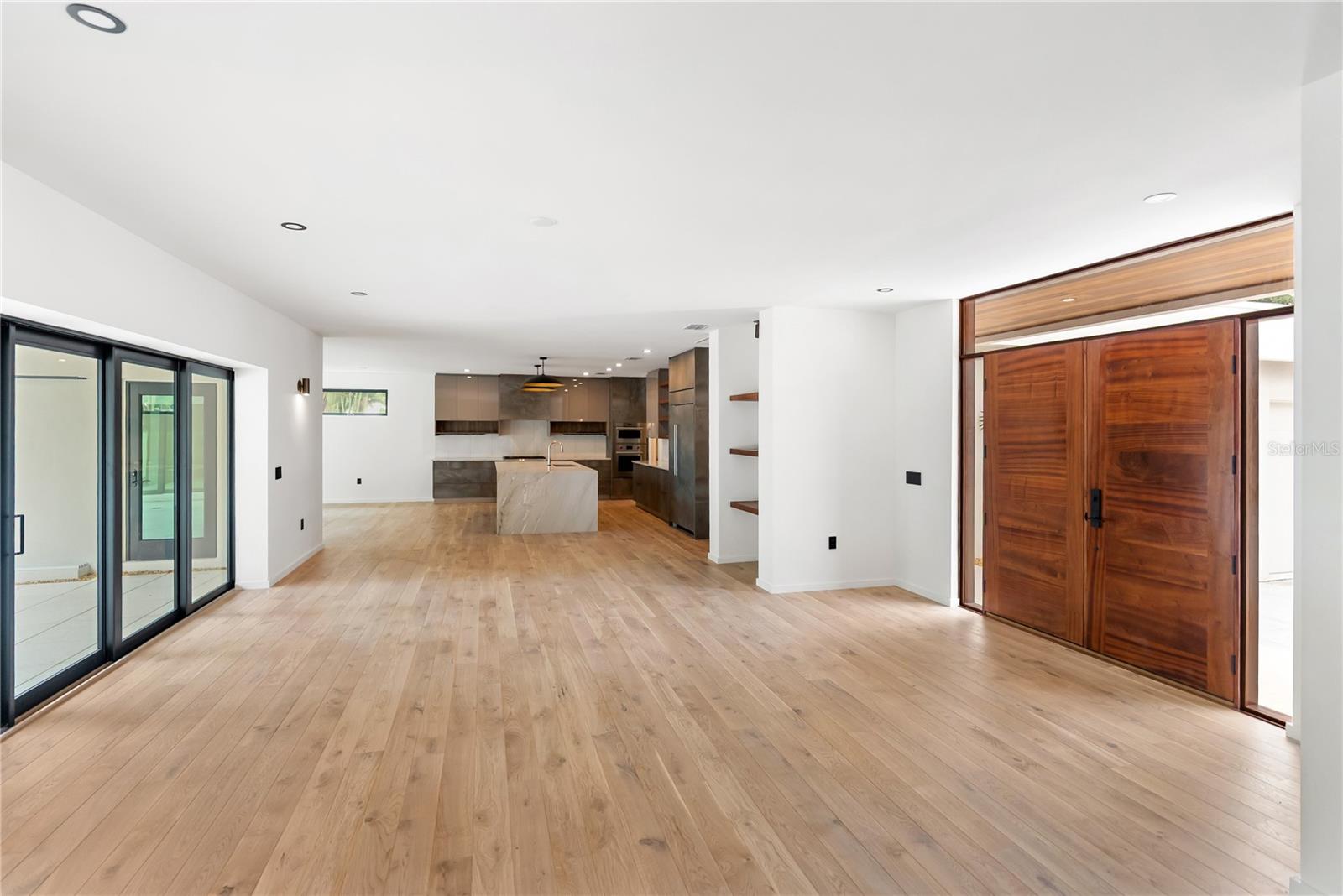 A4666725 Property Photo