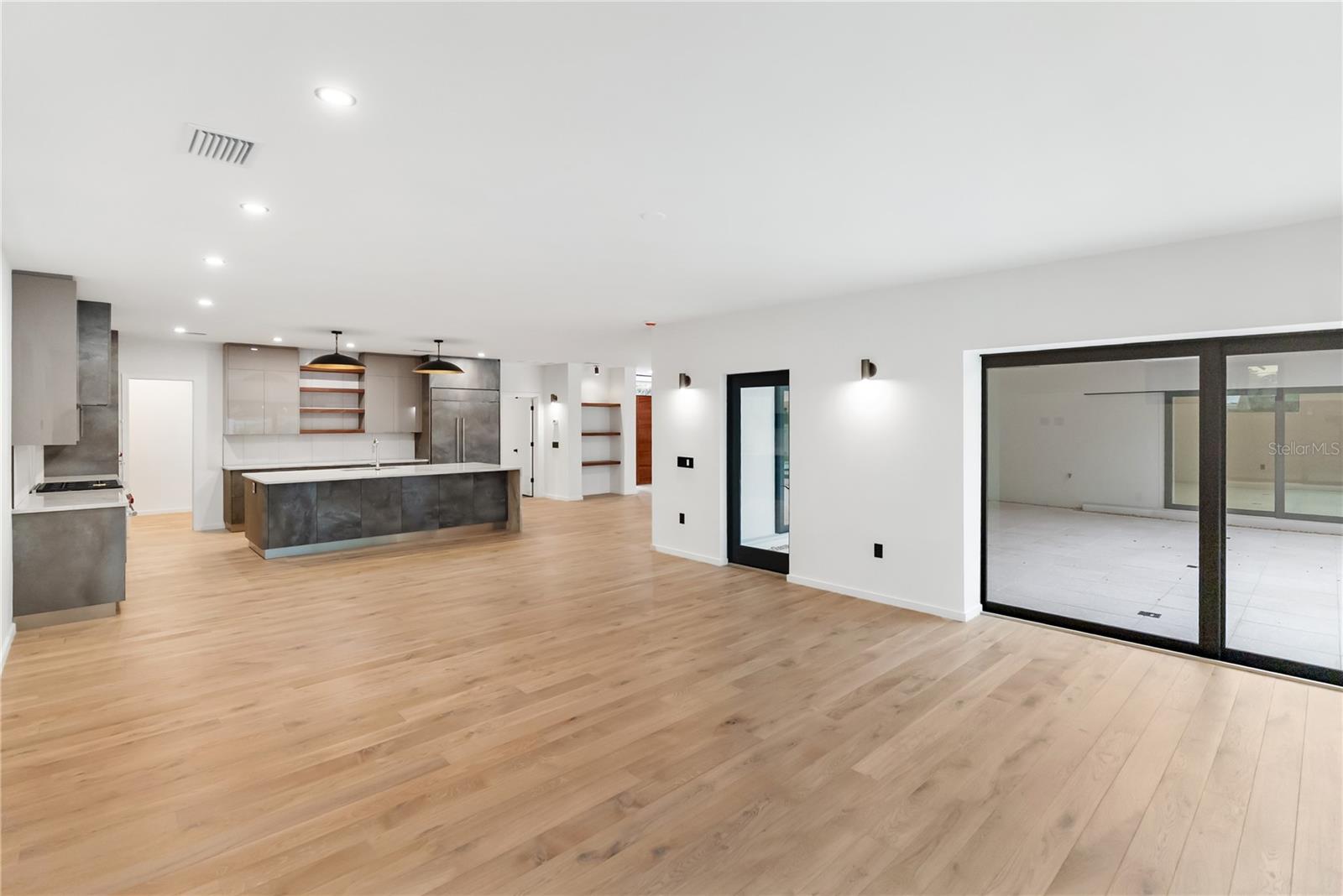 A4666725 Property Photo