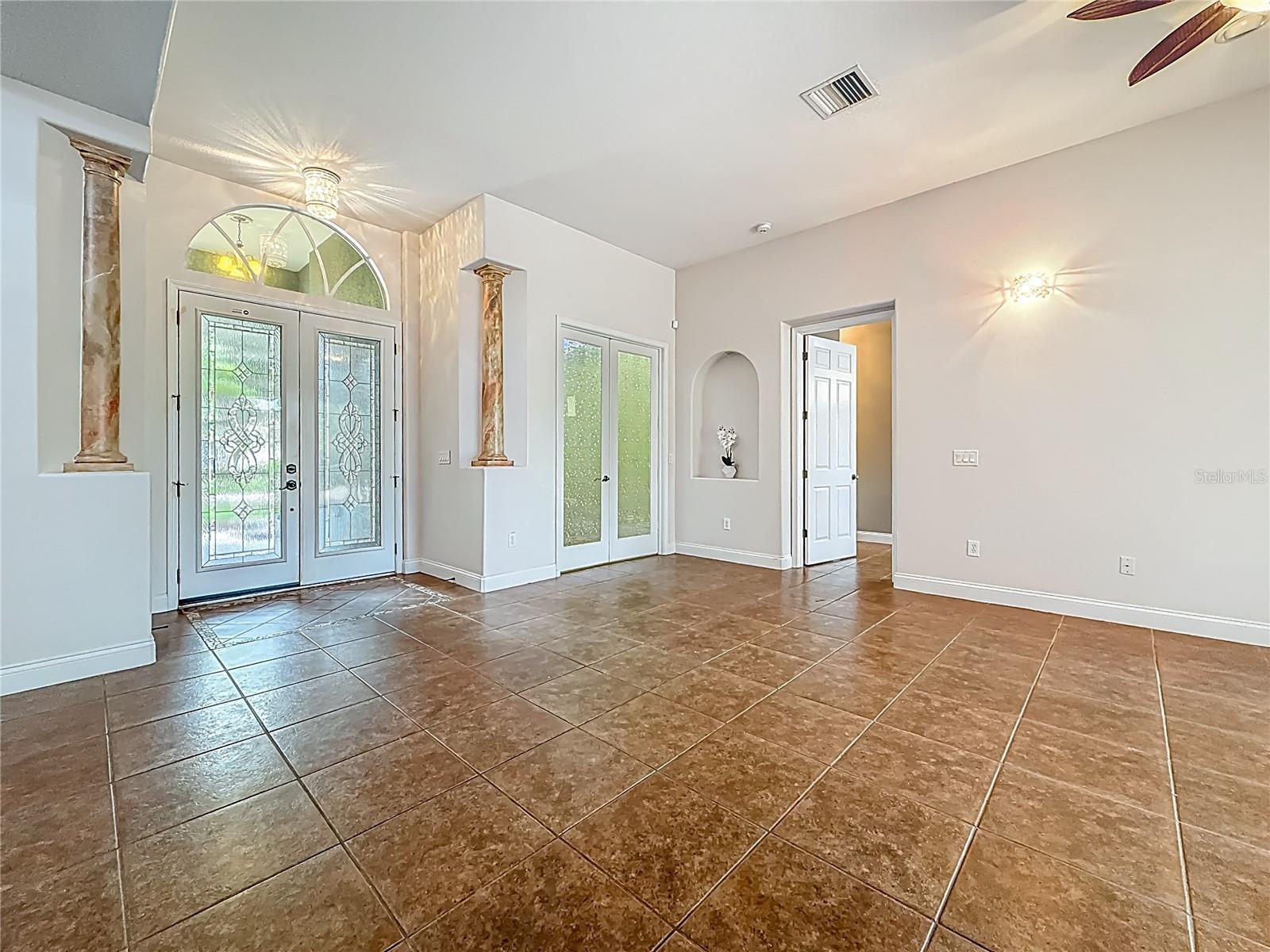 20626 LONGLEAF PINE AVE, TAMPA, FL, 33647