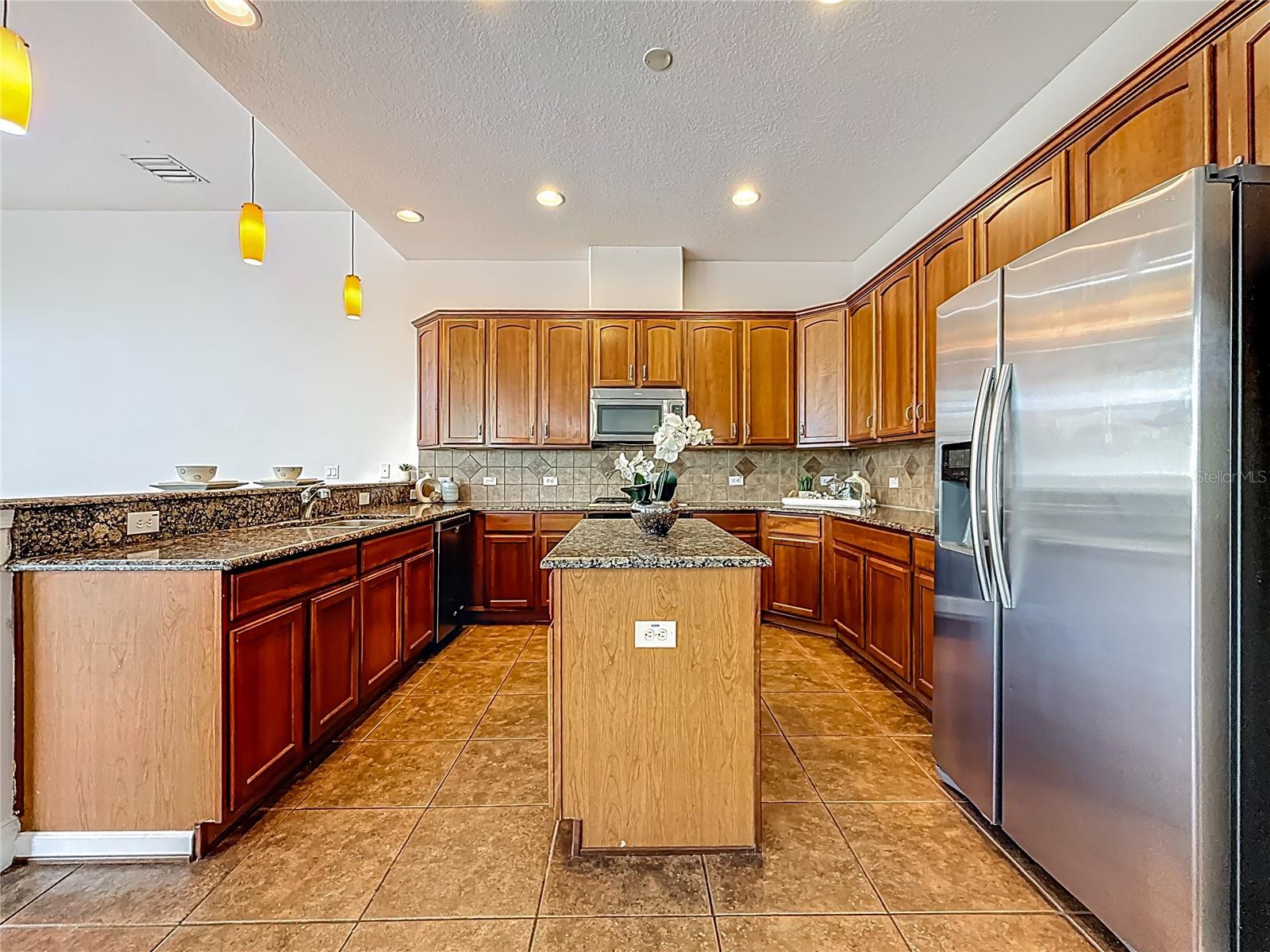 20626 LONGLEAF PINE AVE, TAMPA, FL, 33647