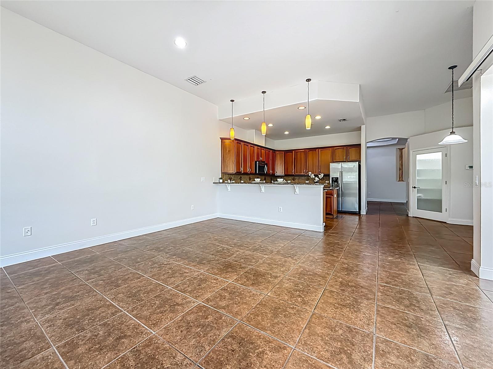 20626 LONGLEAF PINE AVE, TAMPA, FL, 33647