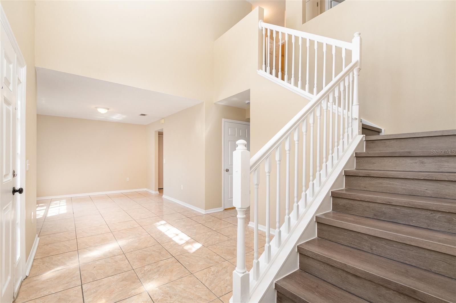 31810 PARKDALE DR, LEESBURG, FL, 34748