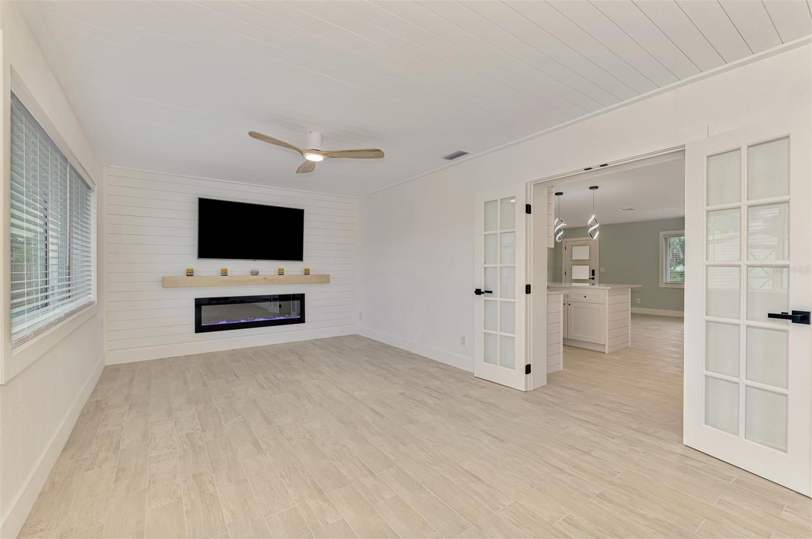 247 ARGUS RD, VENICE, FL, 34293