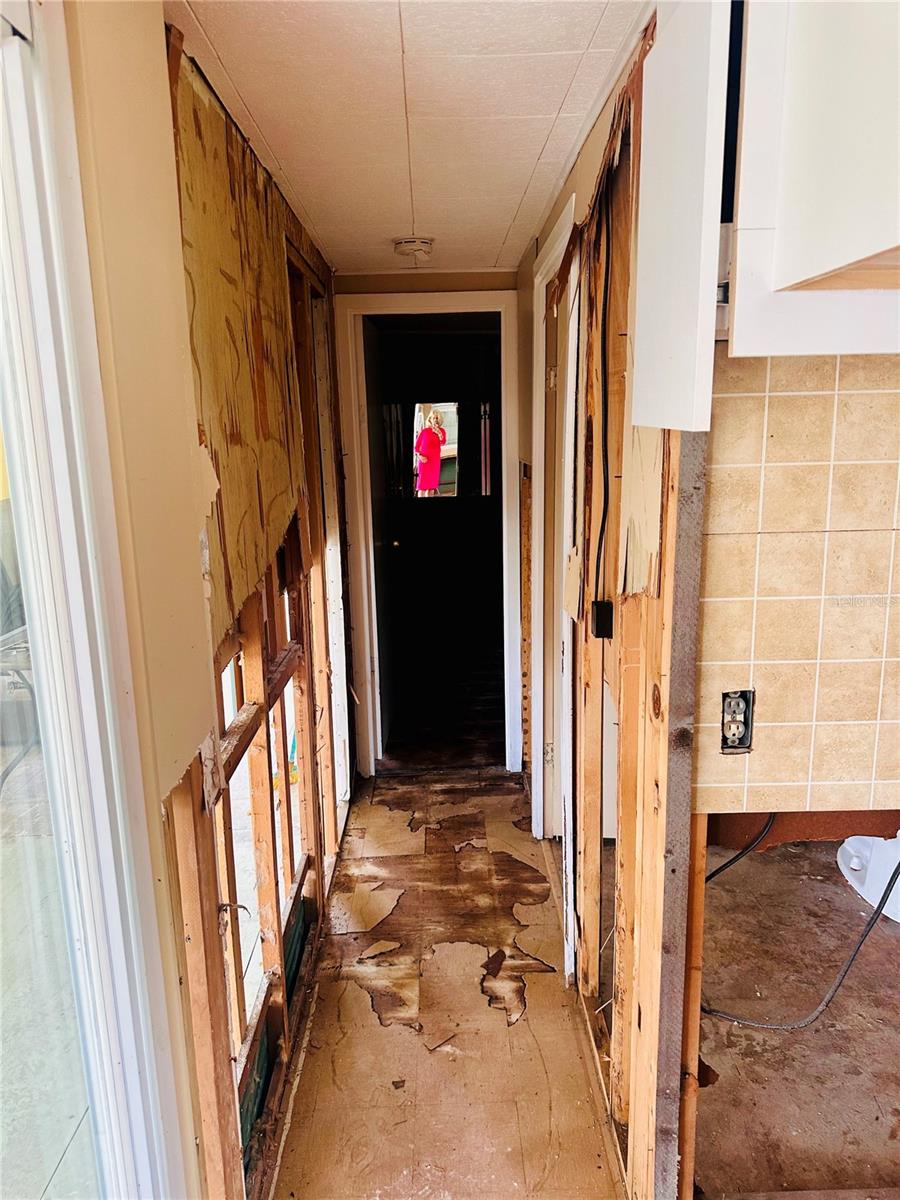 TB8432826 Property Photo