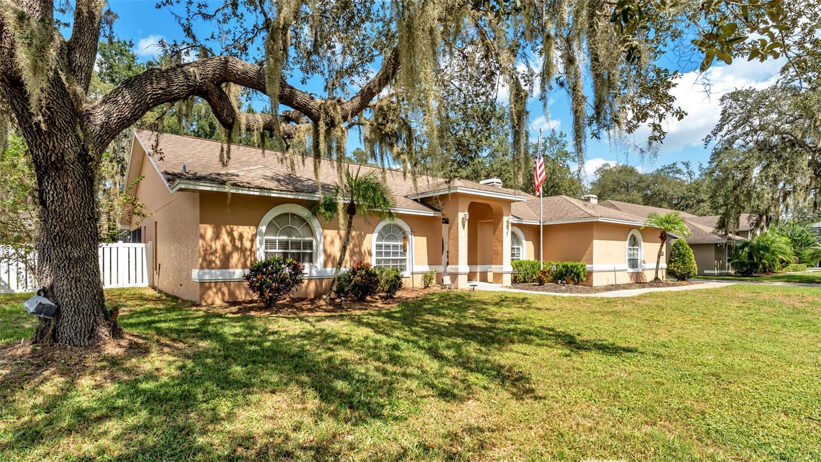 1702 SHERWOOD LAKES BLVD, LAKELAND, FL, 33809