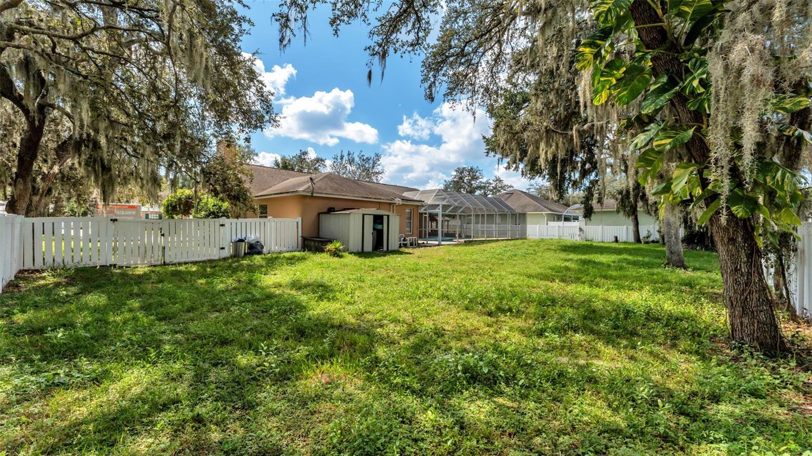 1702 SHERWOOD LAKES BLVD, LAKELAND, FL, 33809