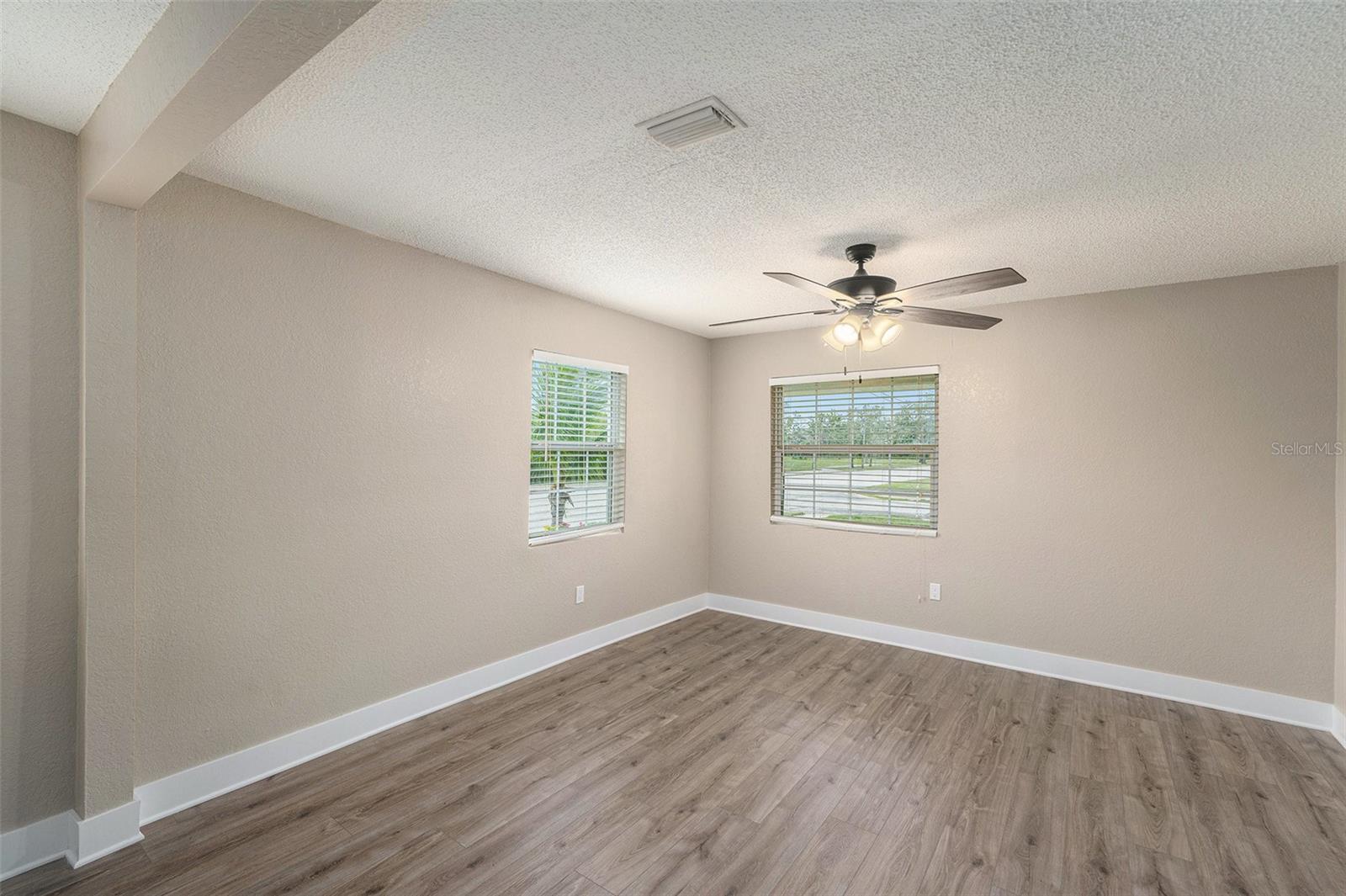 849 60TH AVE NE, ST PETERSBURG, FL, 33703