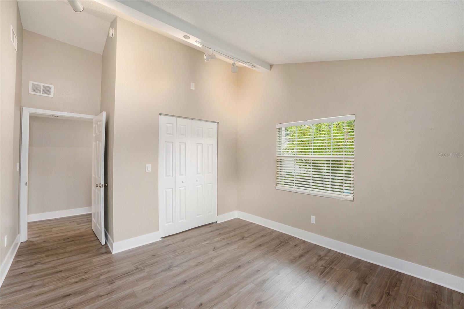 849 60TH AVE NE, ST PETERSBURG, FL, 33703