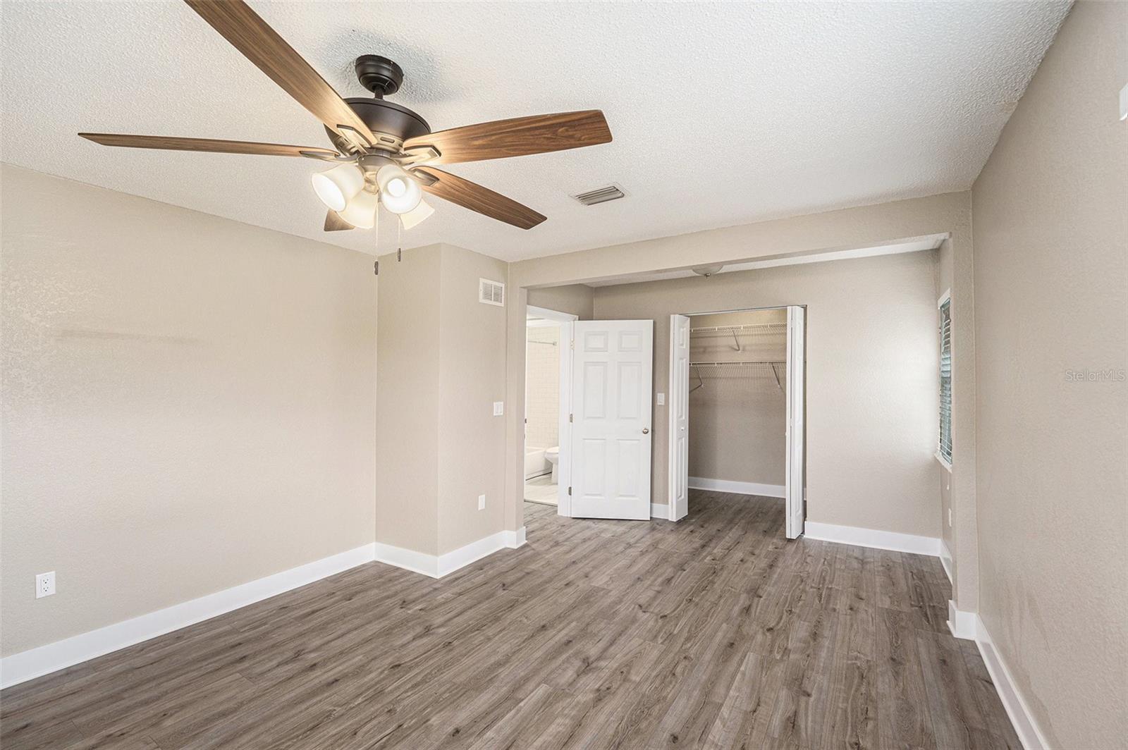 849 60TH AVE NE, ST PETERSBURG, FL, 33703