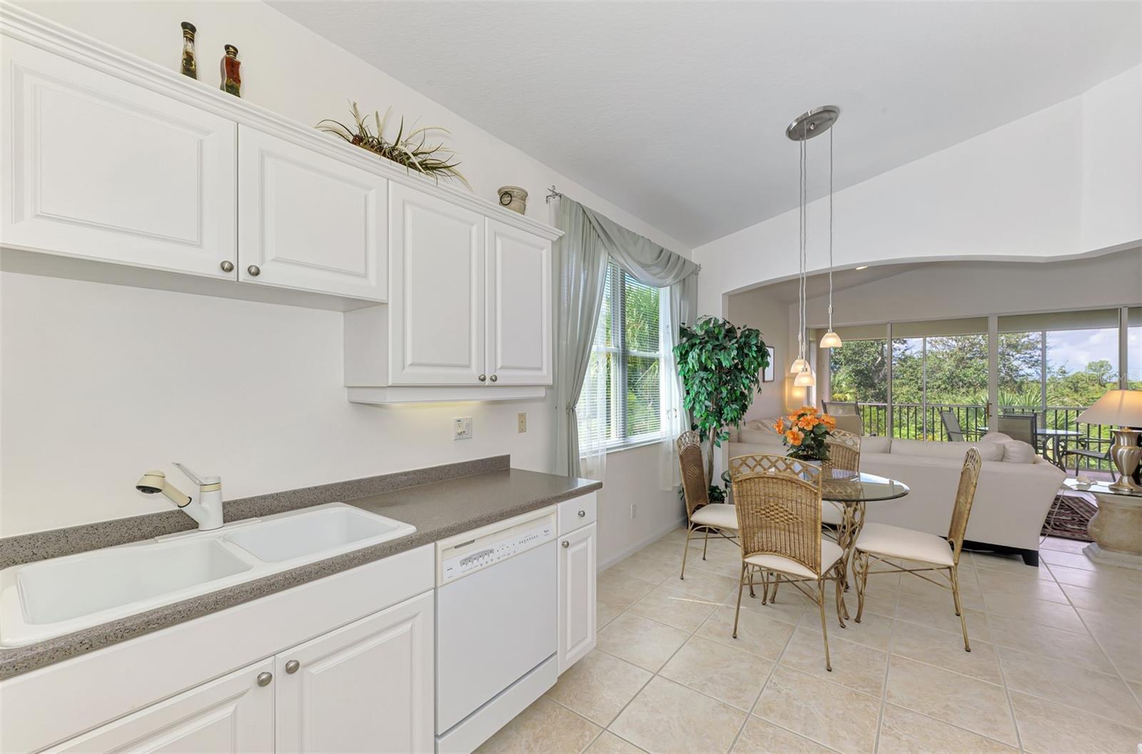 3353 GRAND VISTA CT #201, PORT CHARLOTTE, FL, 33953