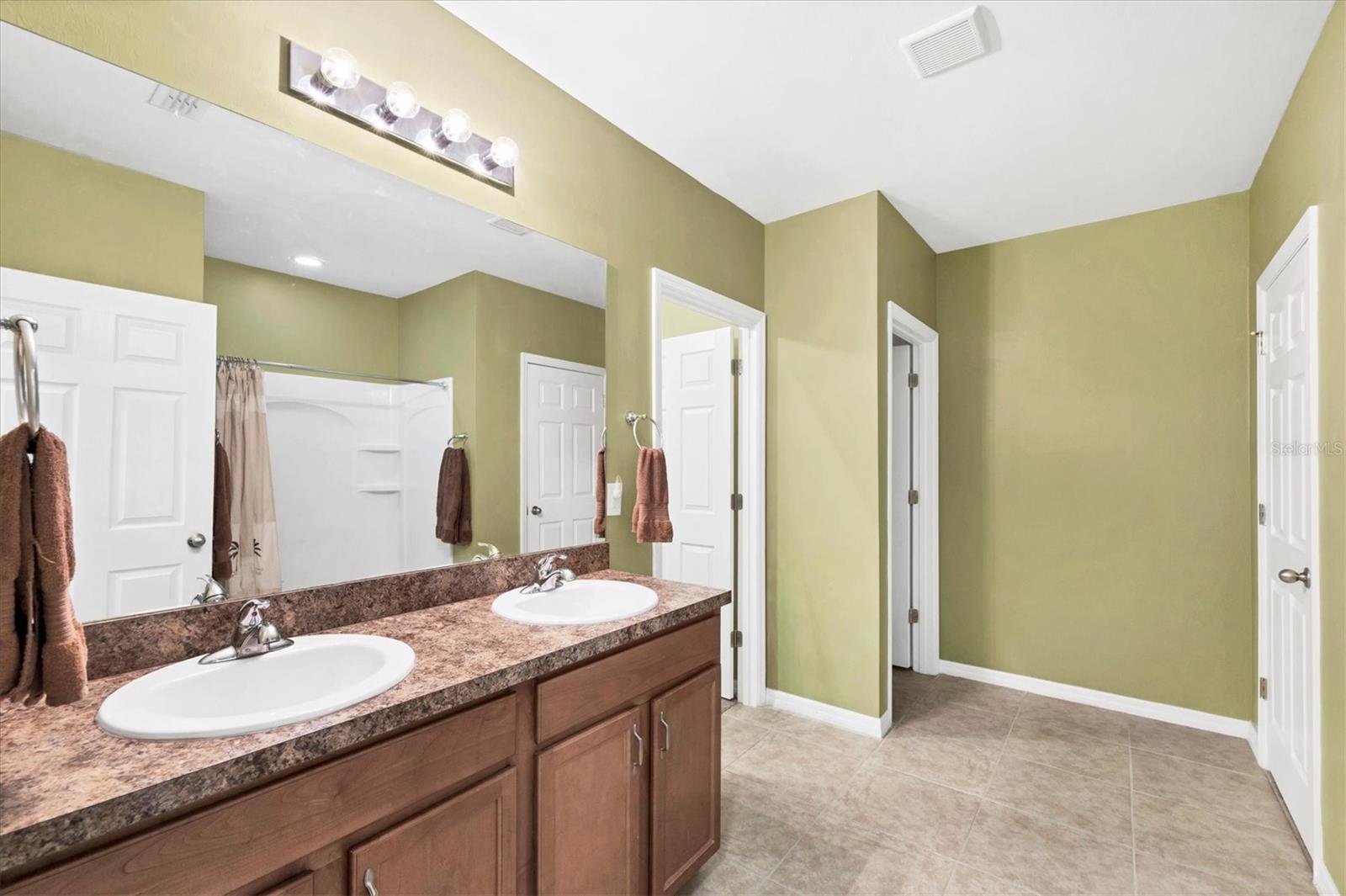 15081 ALDAMA CIR, PORT CHARLOTTE, FL, 33981