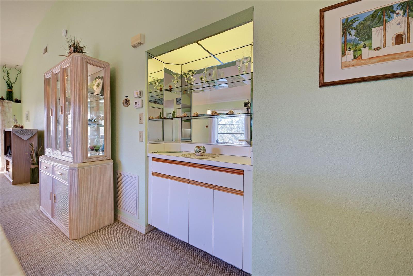 A4666762 Property Photo