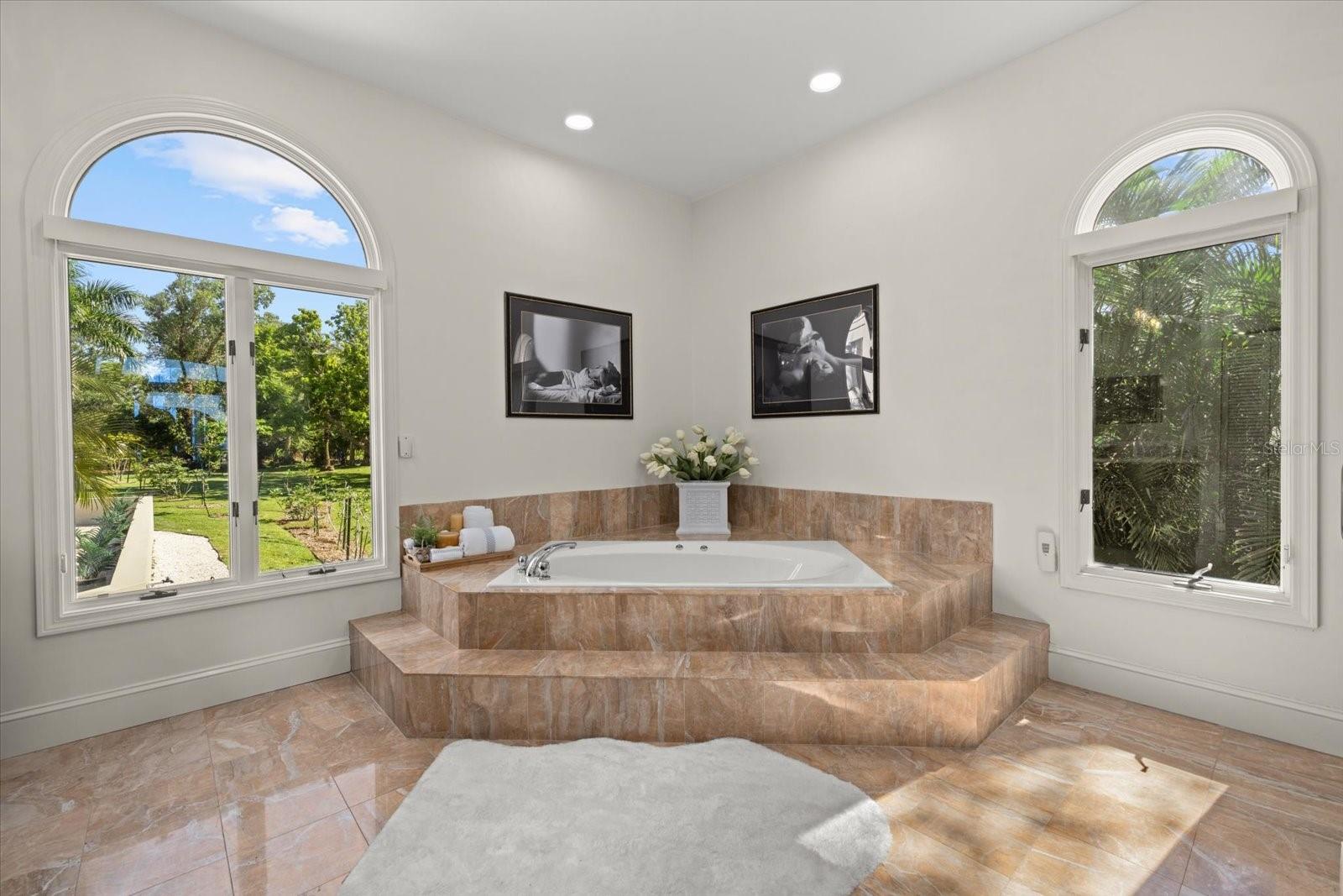 2115 LYCHEE LN, NOKOMIS, FL, 34275