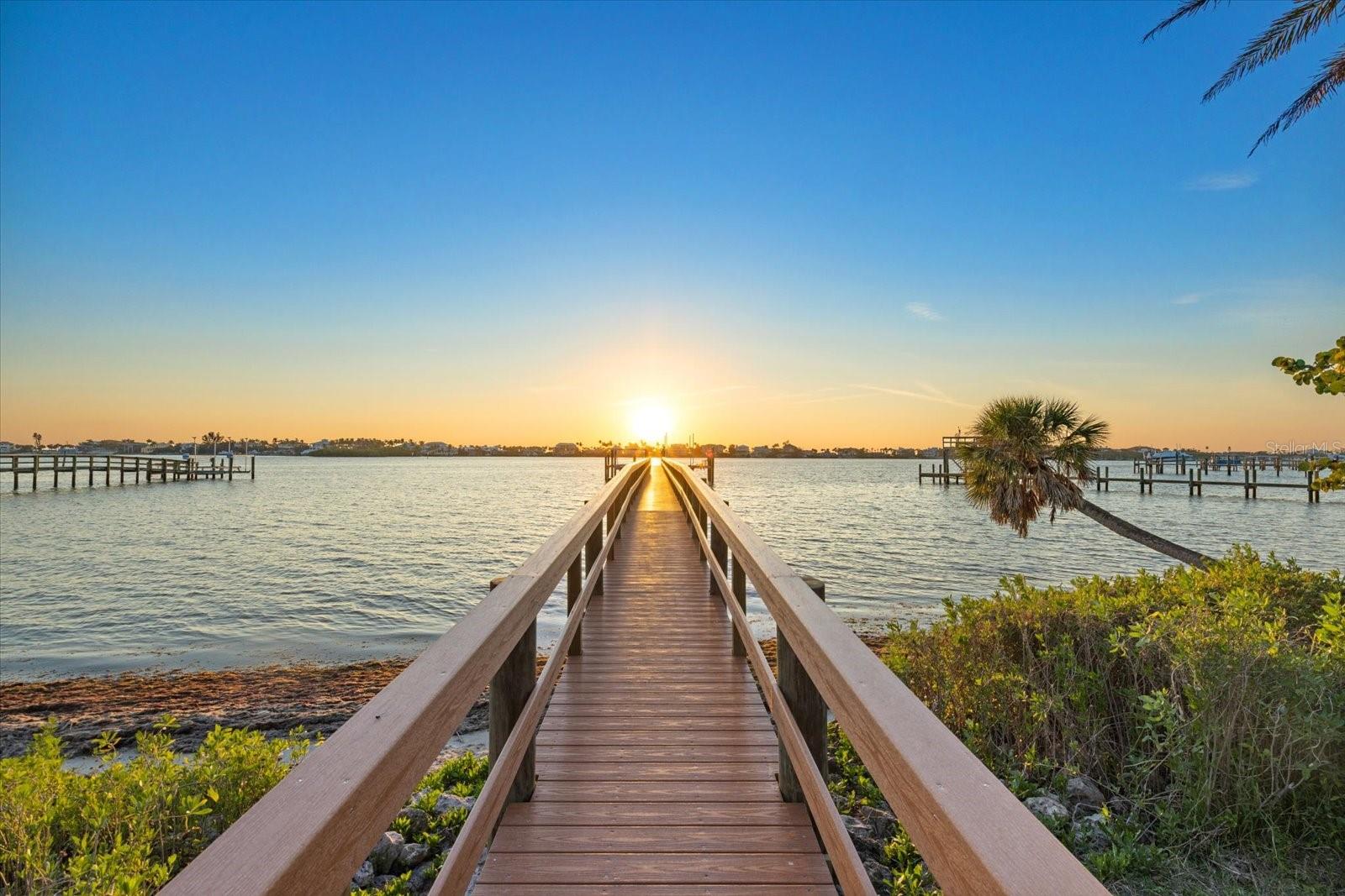 2115 LYCHEE LN, NOKOMIS, FL, 34275