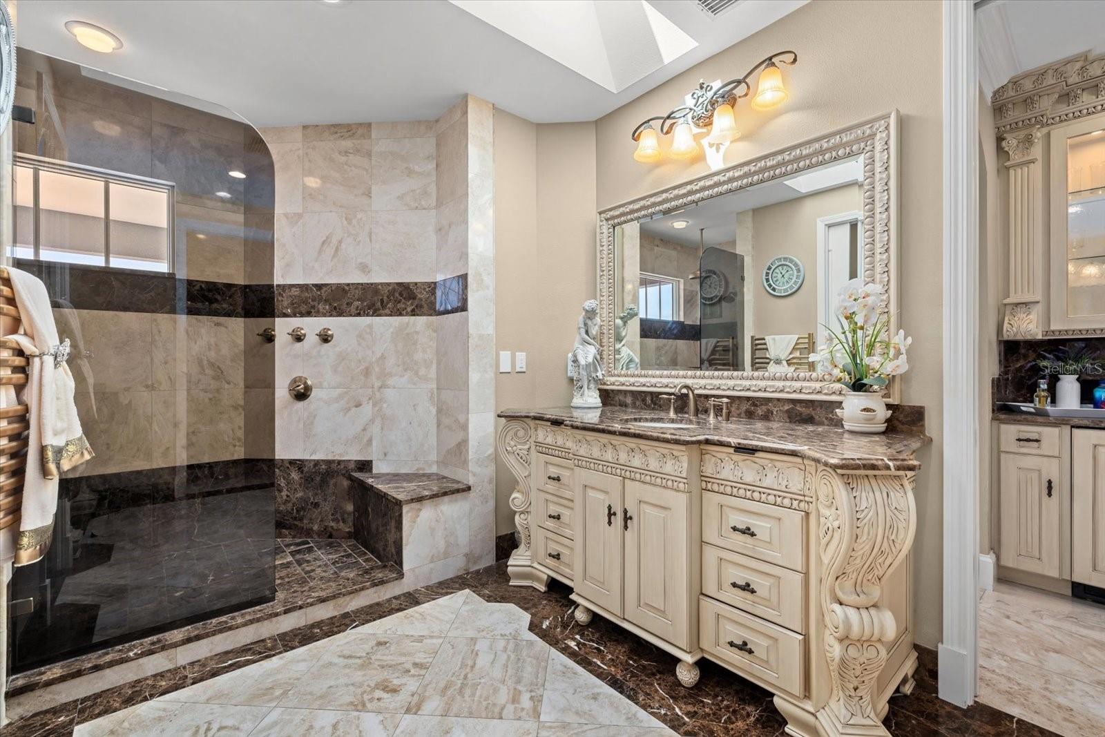 2115 LYCHEE LN, NOKOMIS, FL, 34275