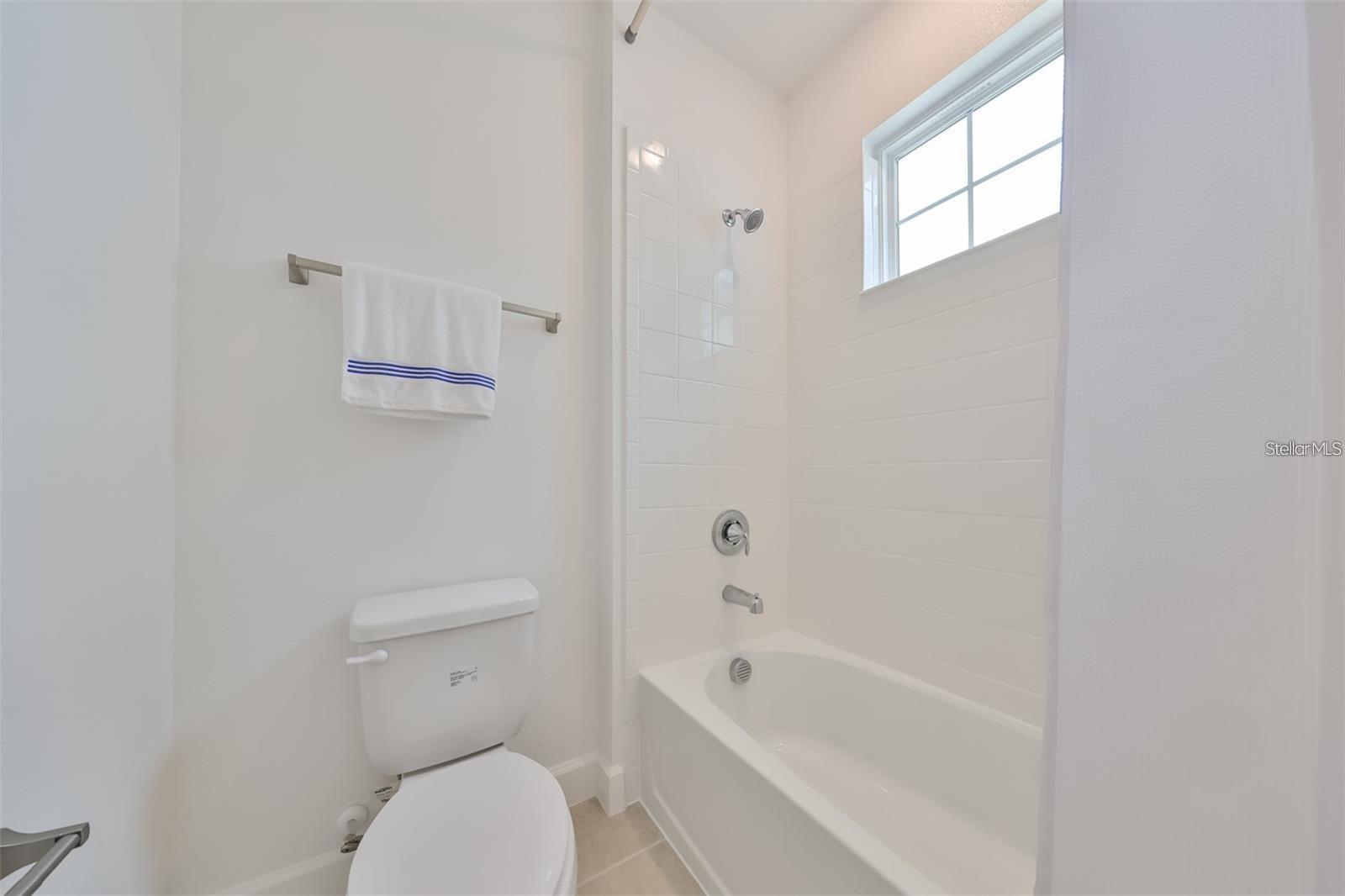 933 SIGNET DR, APOLLO BEACH, FL, 33572