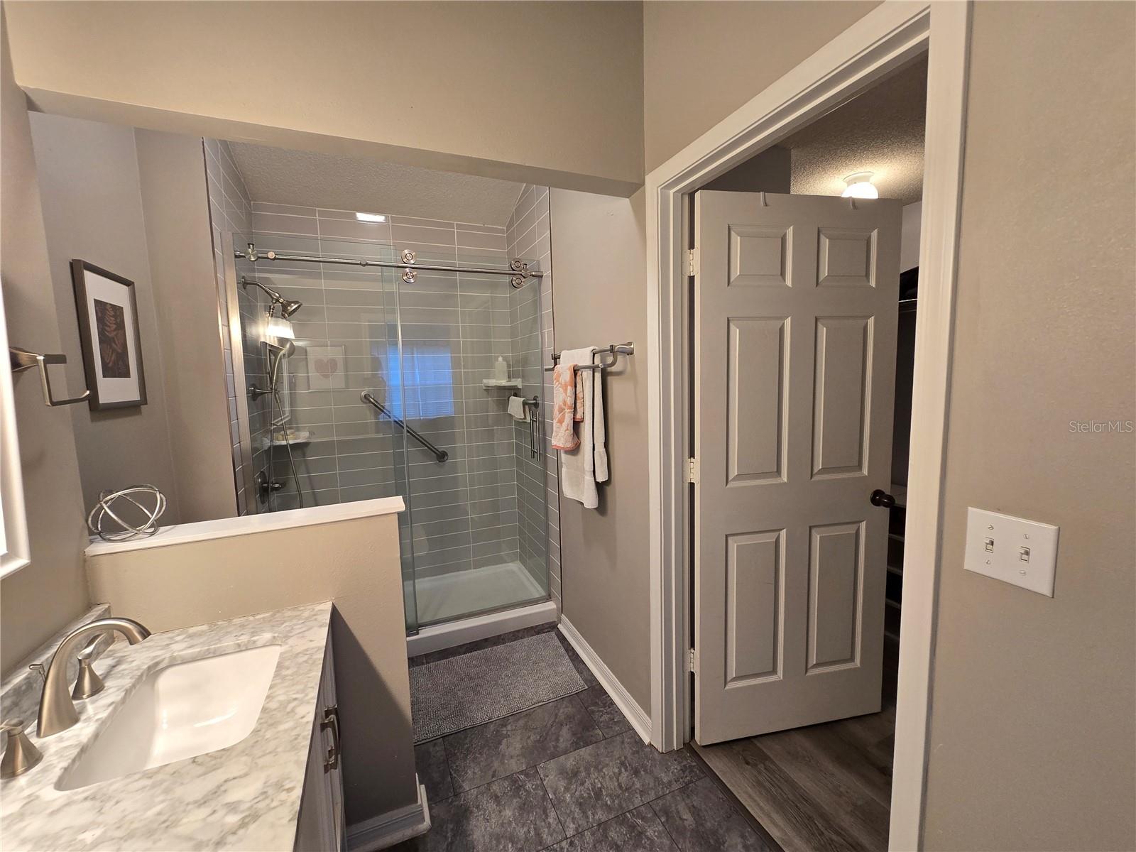 10000 SW 52ND AVE #J52, GAINESVILLE, FL, 32608