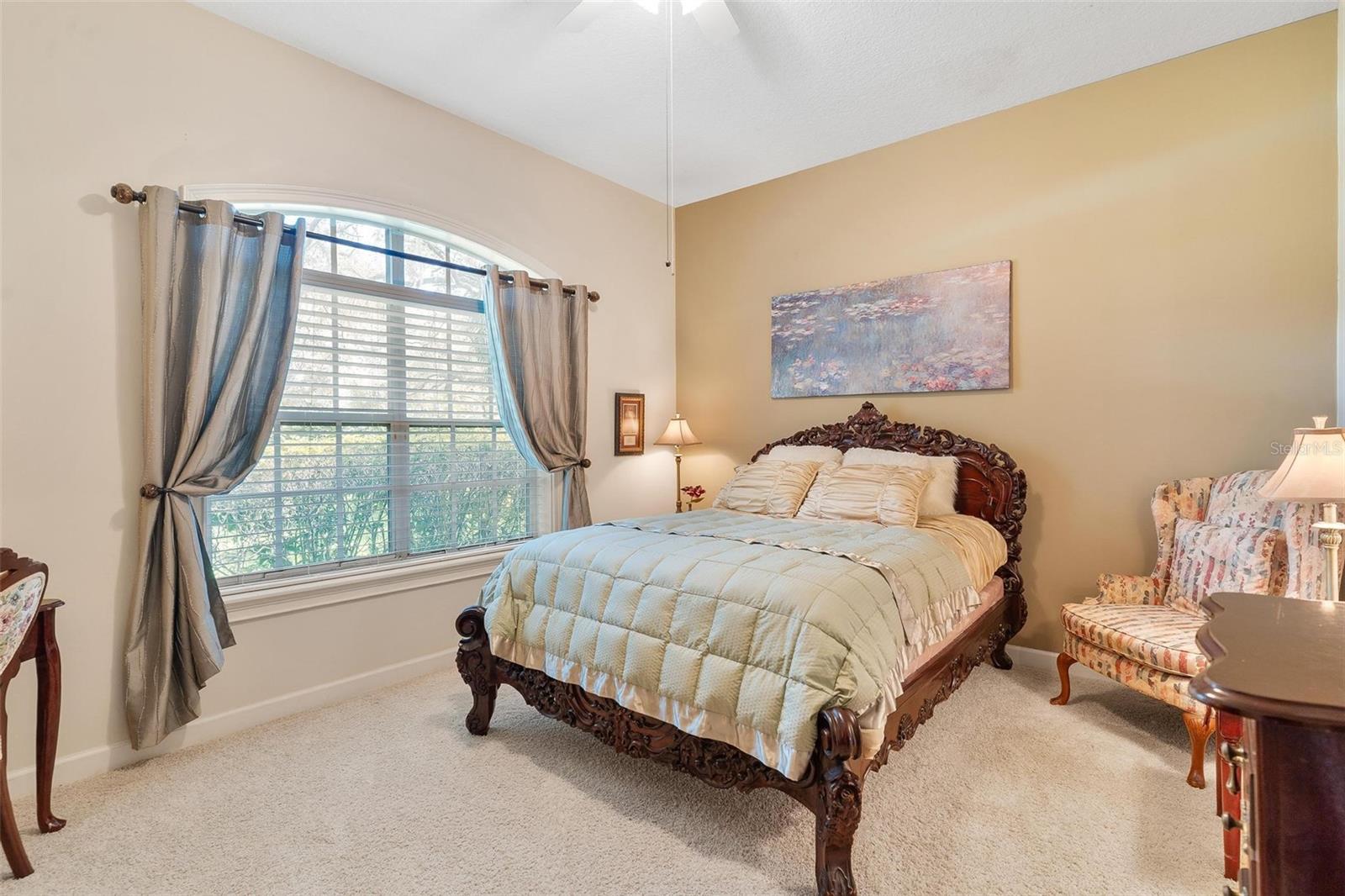 33045 LAKE BEND CIR, LEESBURG, FL, 34788