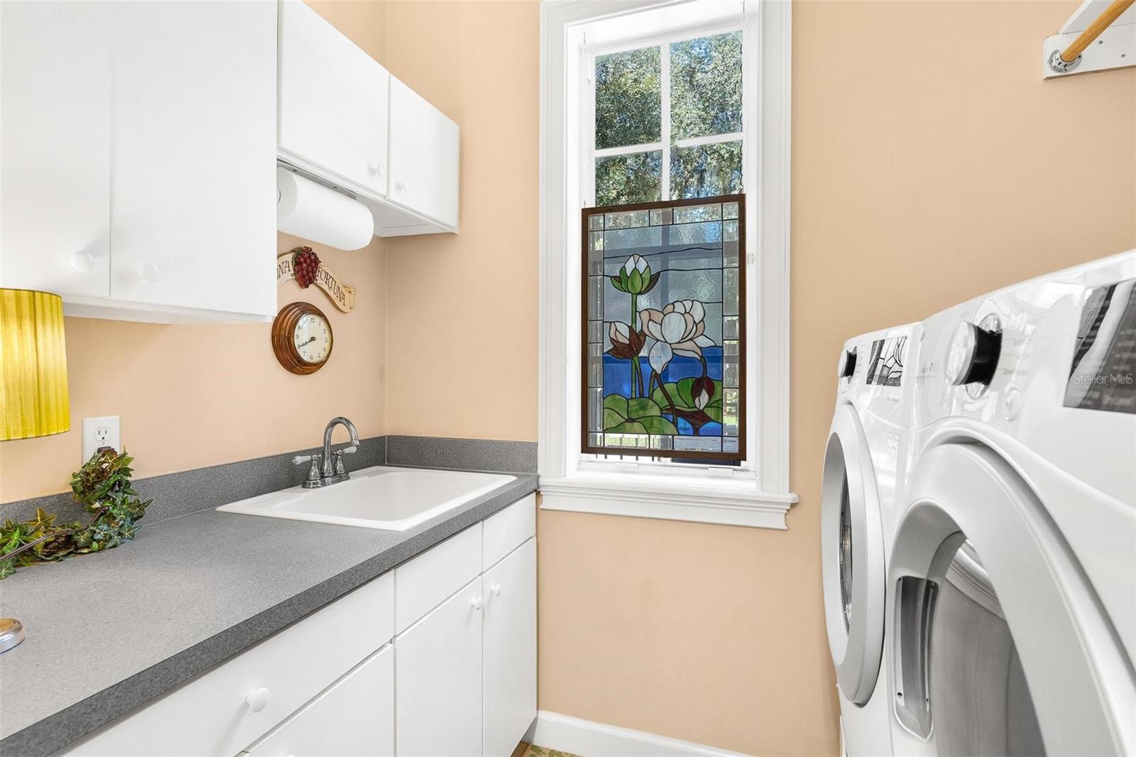 33045 LAKE BEND CIR, LEESBURG, FL, 34788