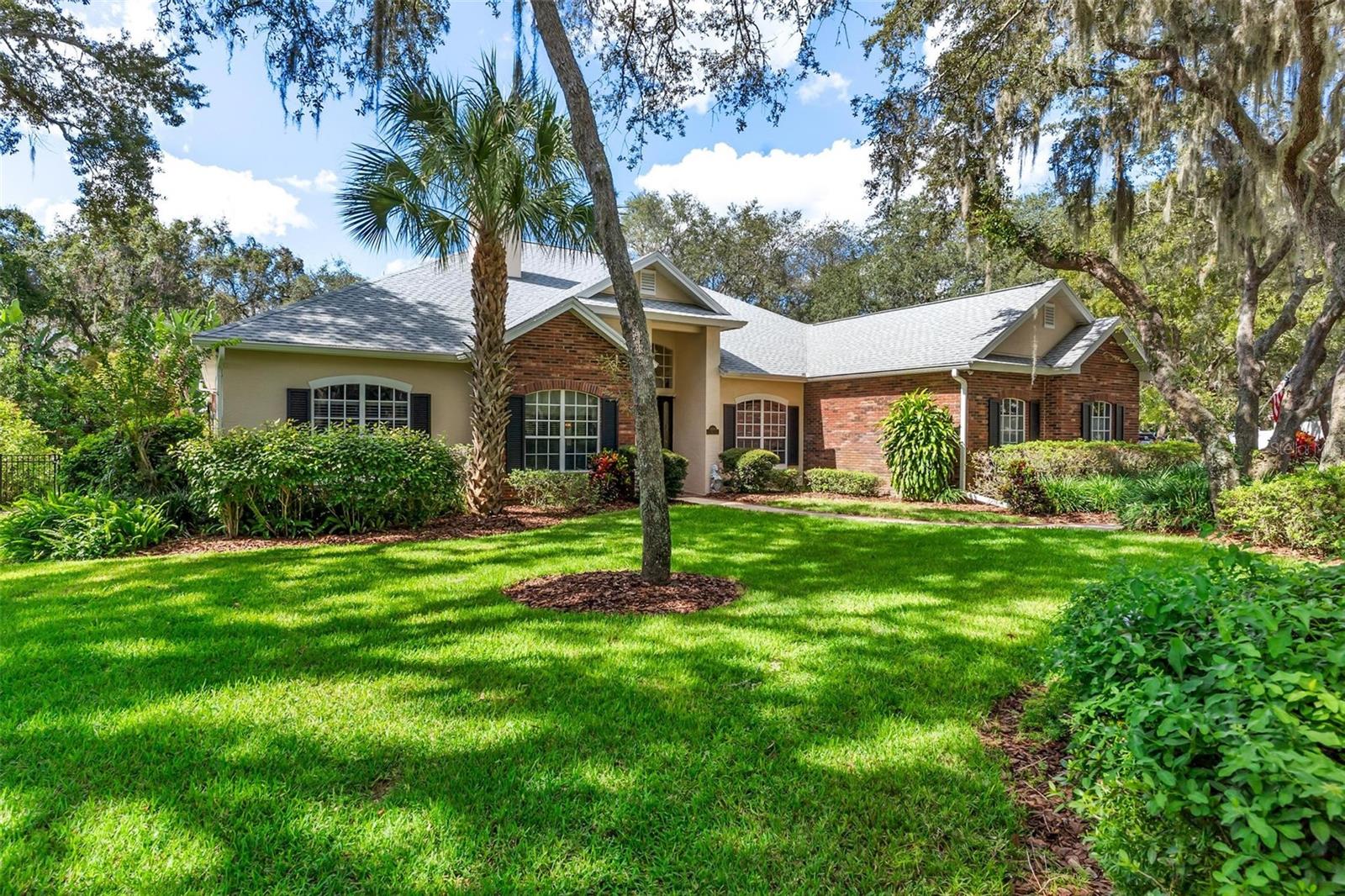 33045 LAKE BEND CIR, LEESBURG, FL, 34788