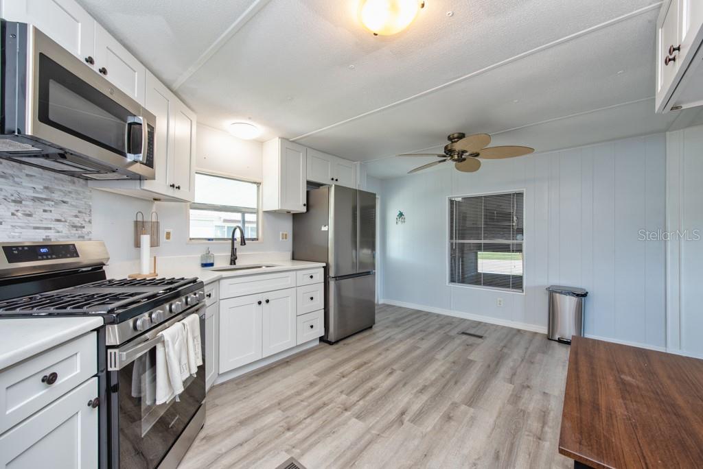 TB8432992 Property Photo