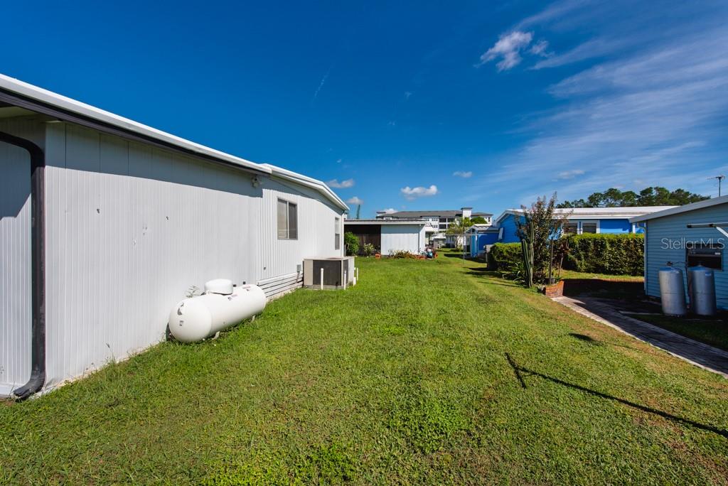 TB8432992 Property Photo