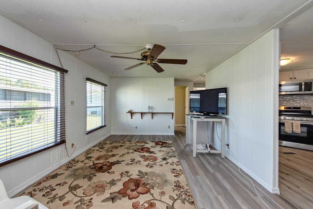 TB8432992 Property Photo