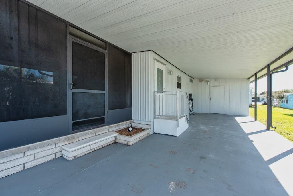 TB8432992 Property Photo