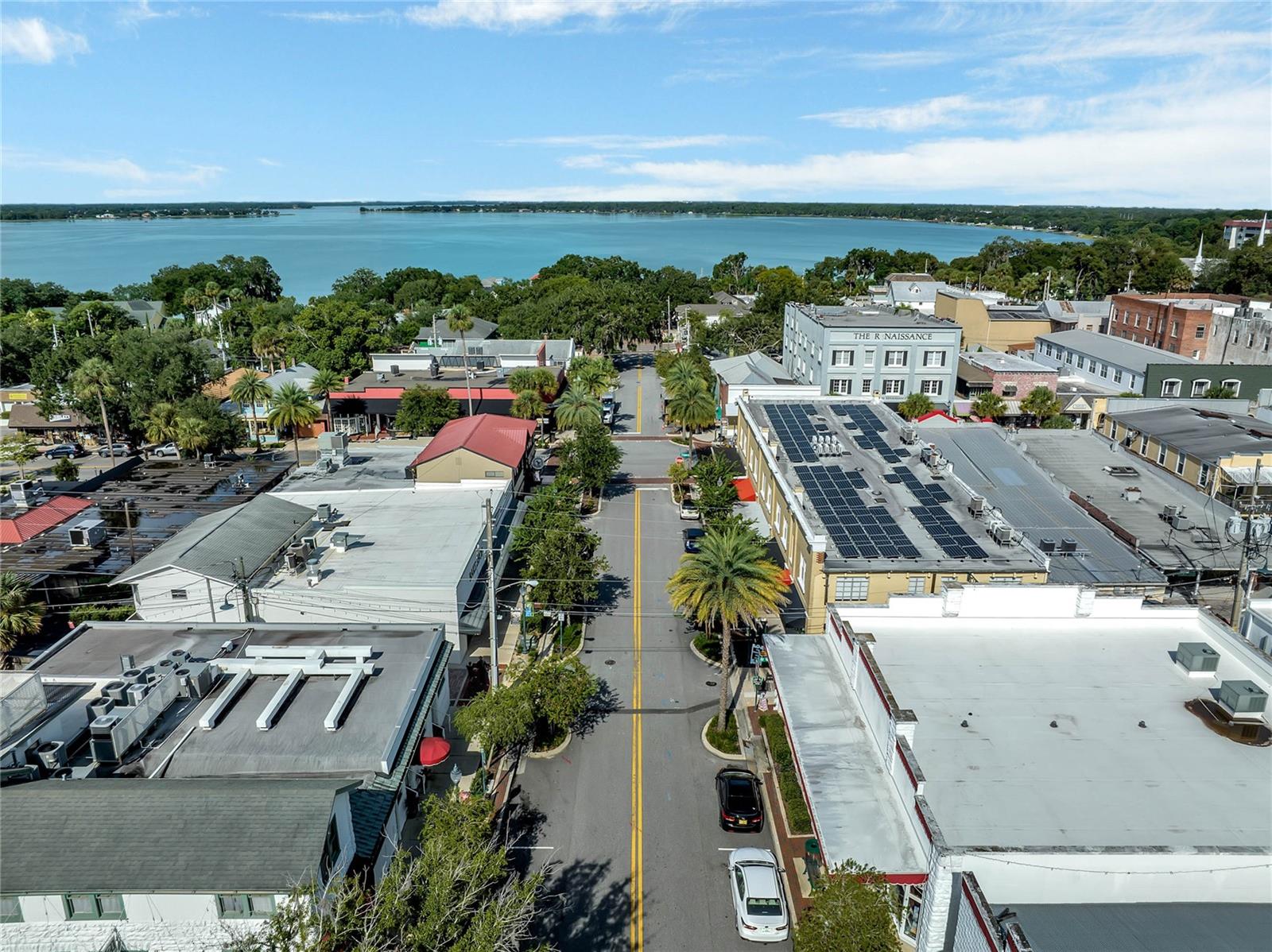 610 S HIGHLAND ST, MOUNT DORA, FL, 32757