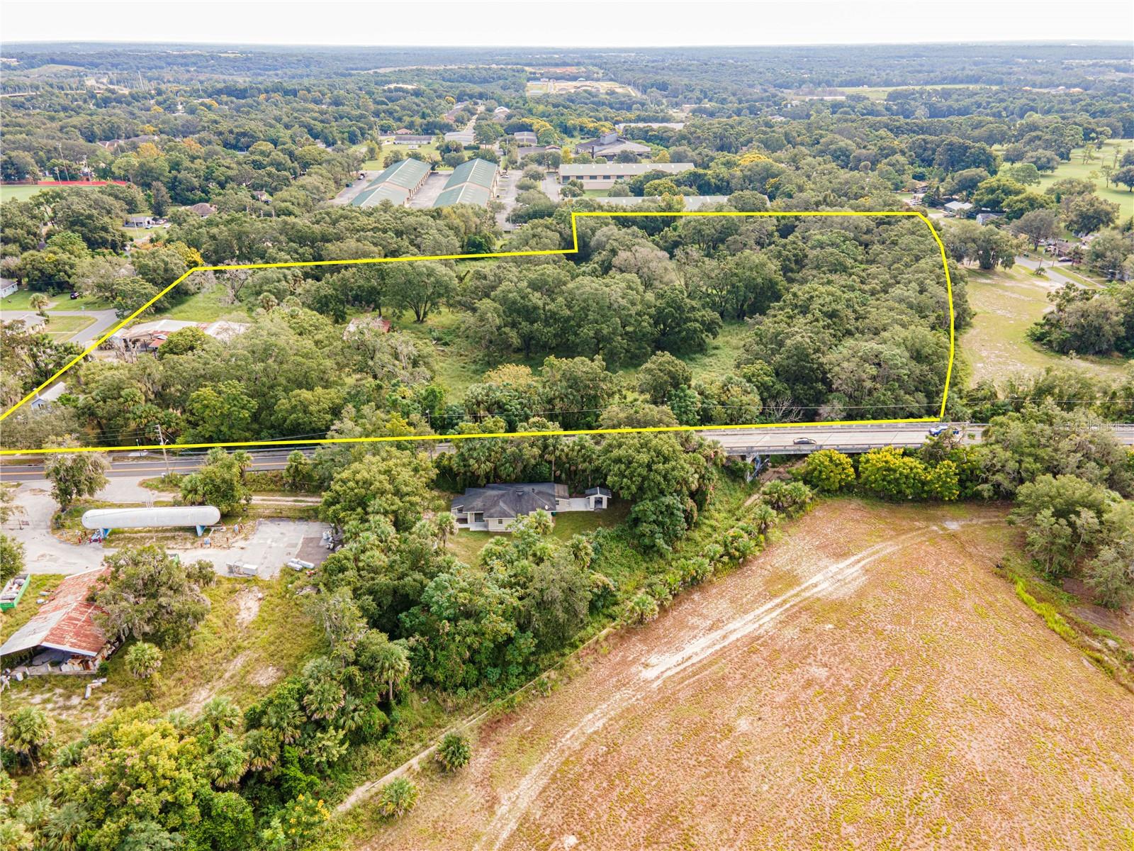 610 S HIGHLAND ST, MOUNT DORA, FL, 32757