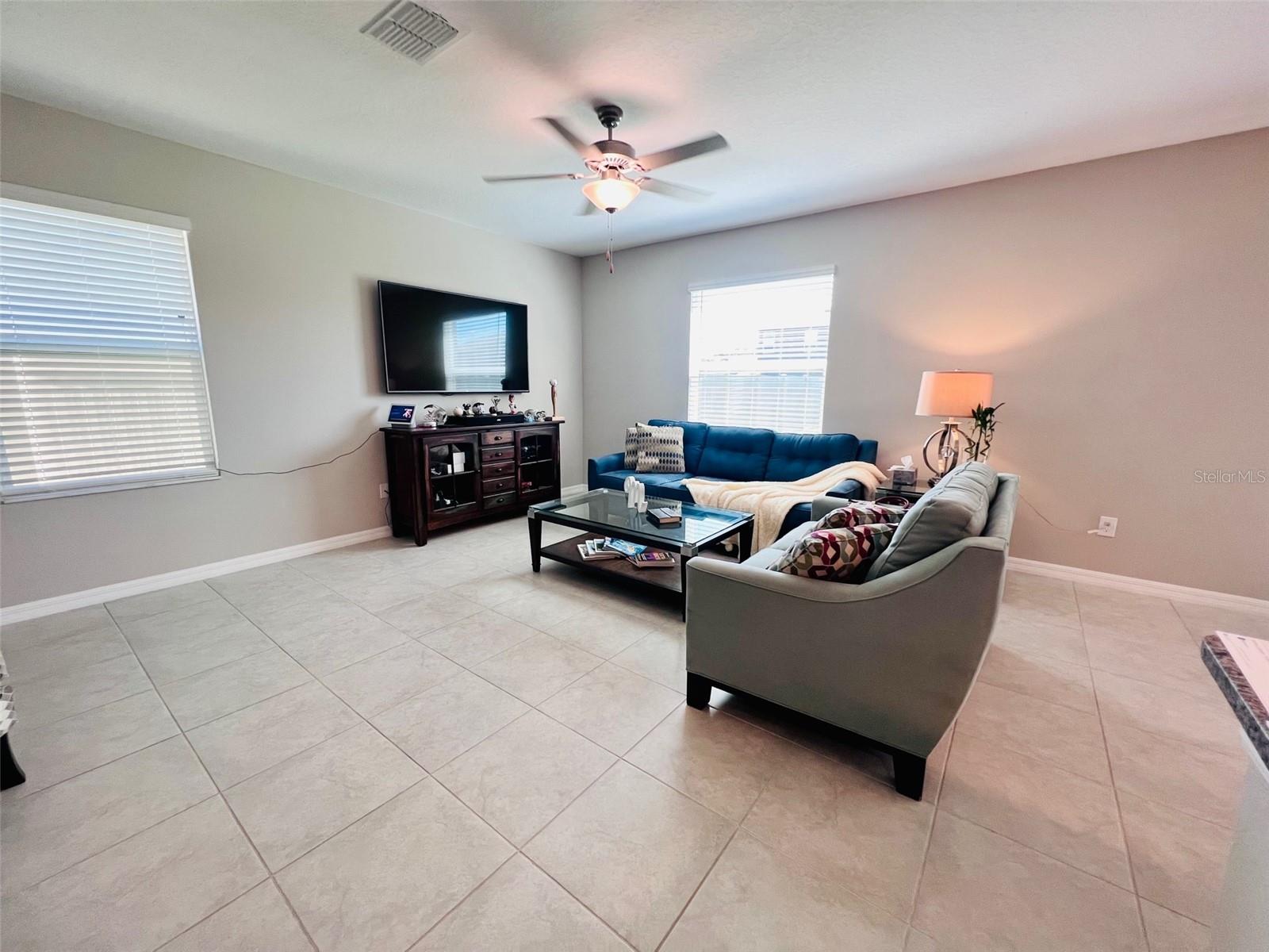 2170 SHINING AZUL WAY, LUTZ, FL, 33558