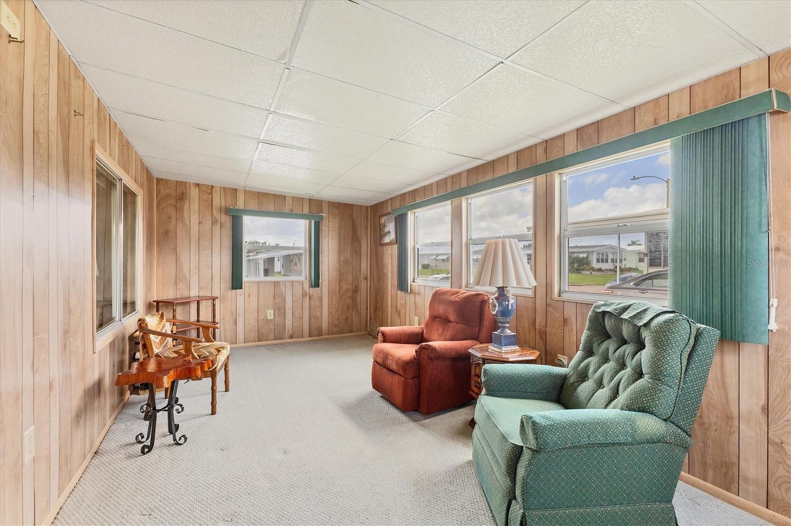 A4666834 Property Photo