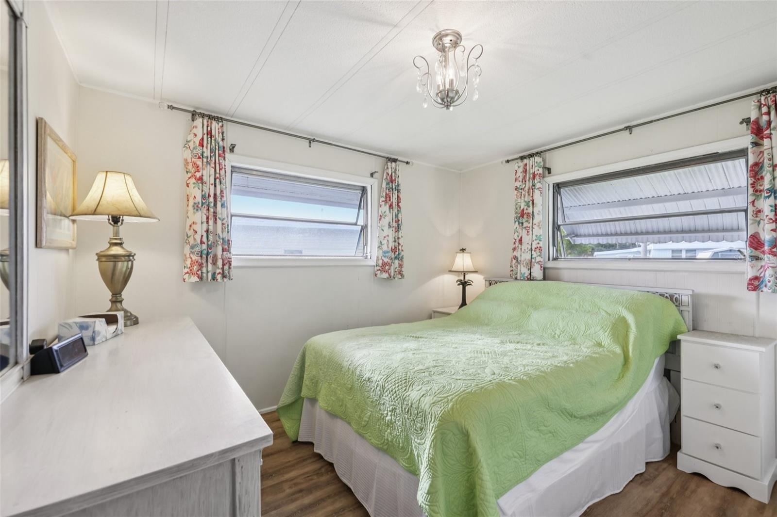 G5102731 Property Photo