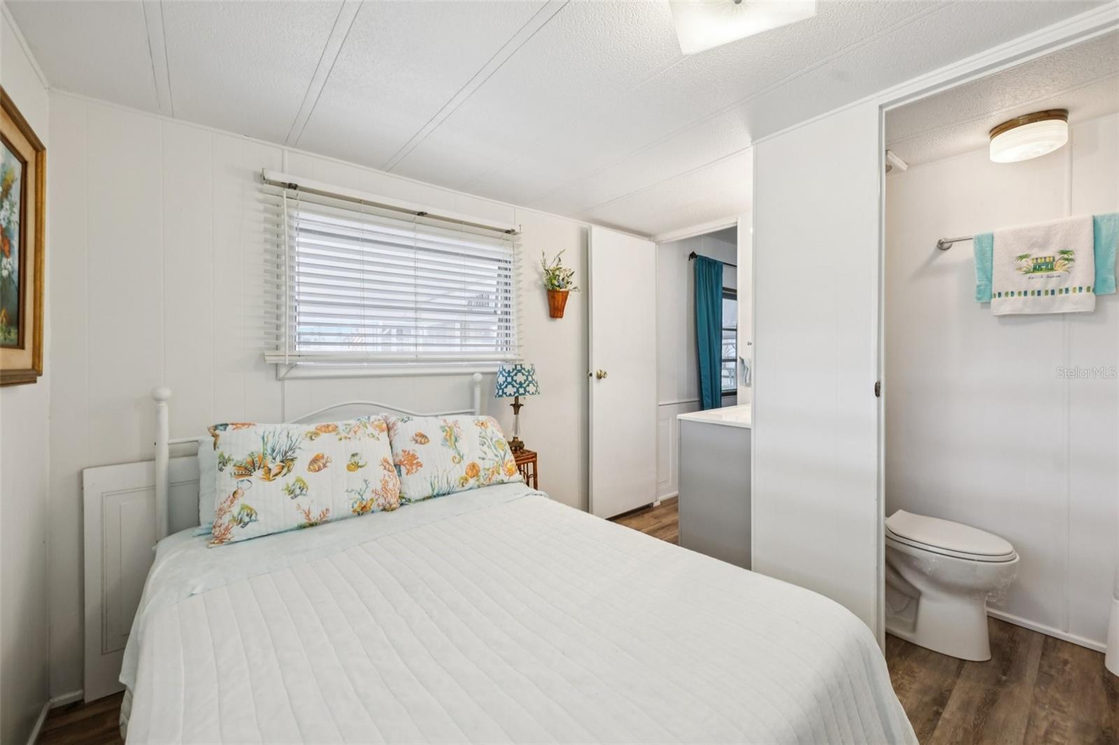 G5102731 Property Photo