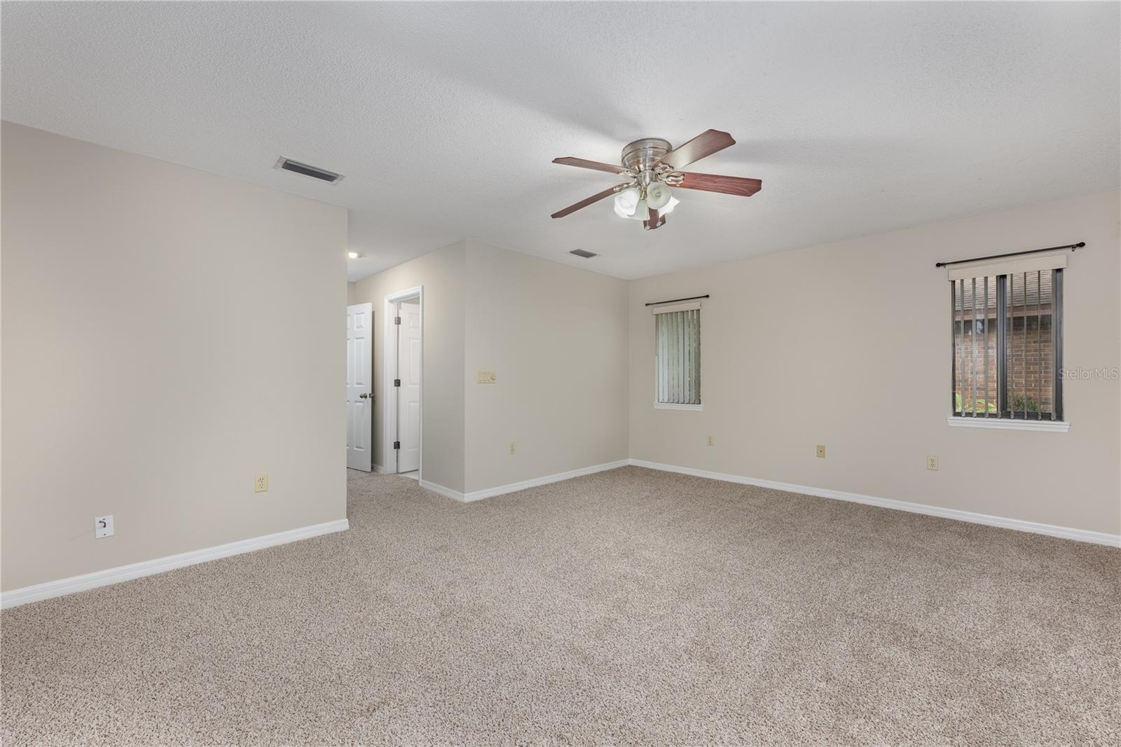 103 WATERWOOD DR, YALAHA, FL, 34797