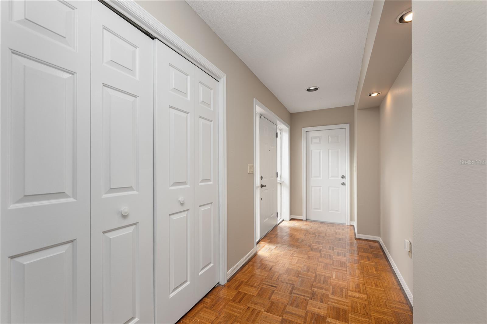 103 WATERWOOD DR, YALAHA, FL, 34797