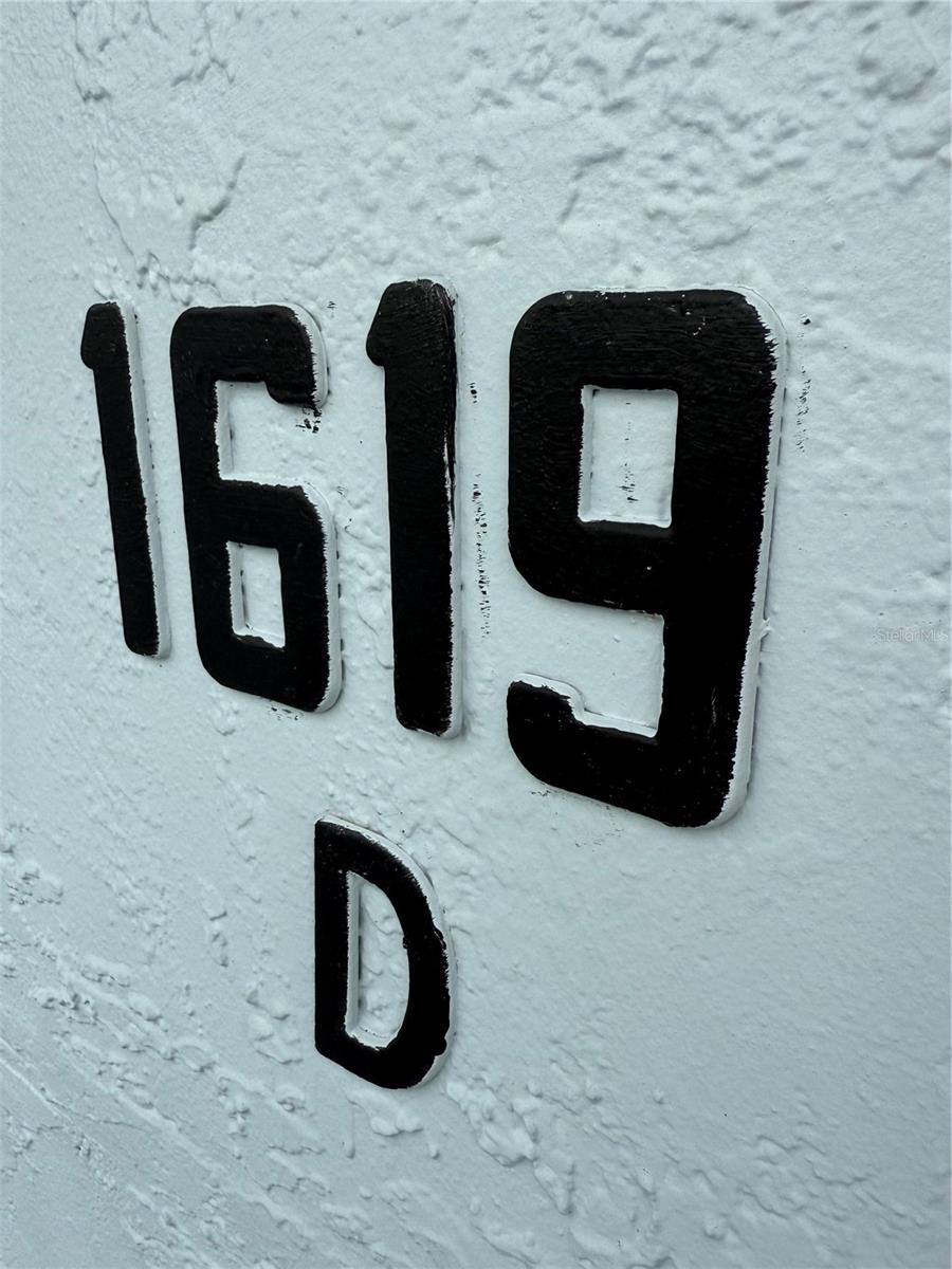 TB8433122 Property Photo