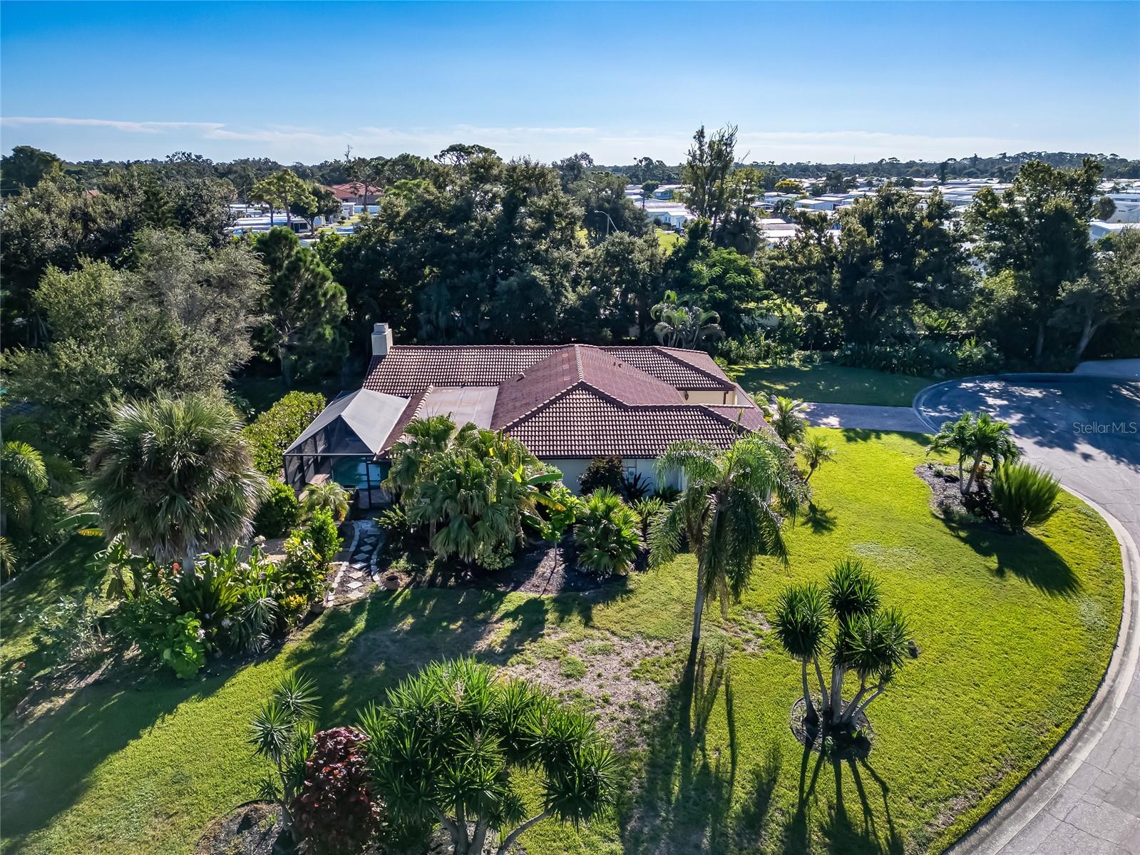 37 WATERFORD DR, ENGLEWOOD, FL, 34223