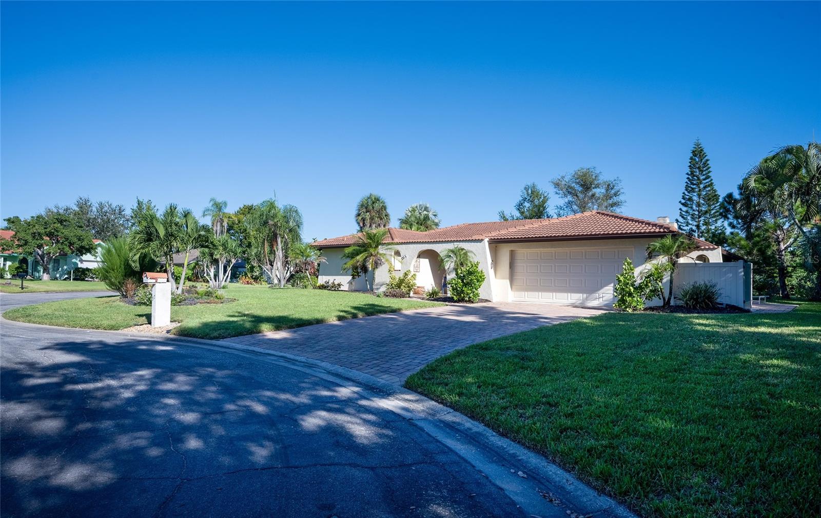 37 WATERFORD DR, ENGLEWOOD, FL, 34223