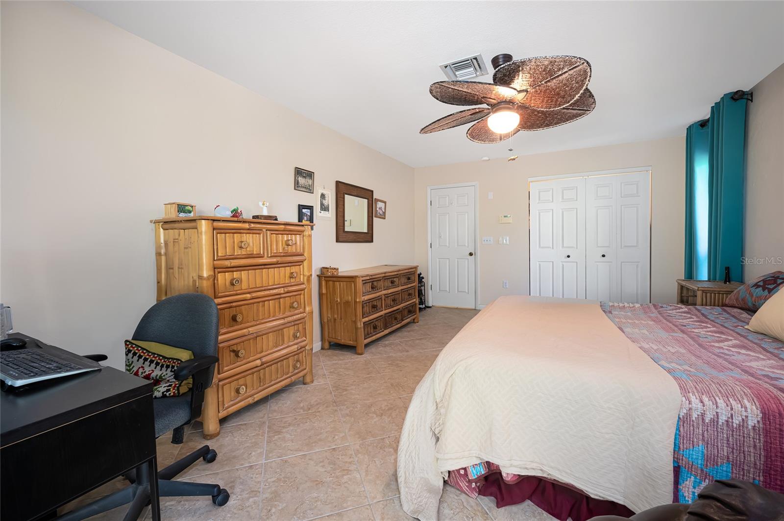 37 WATERFORD DR, ENGLEWOOD, FL, 34223