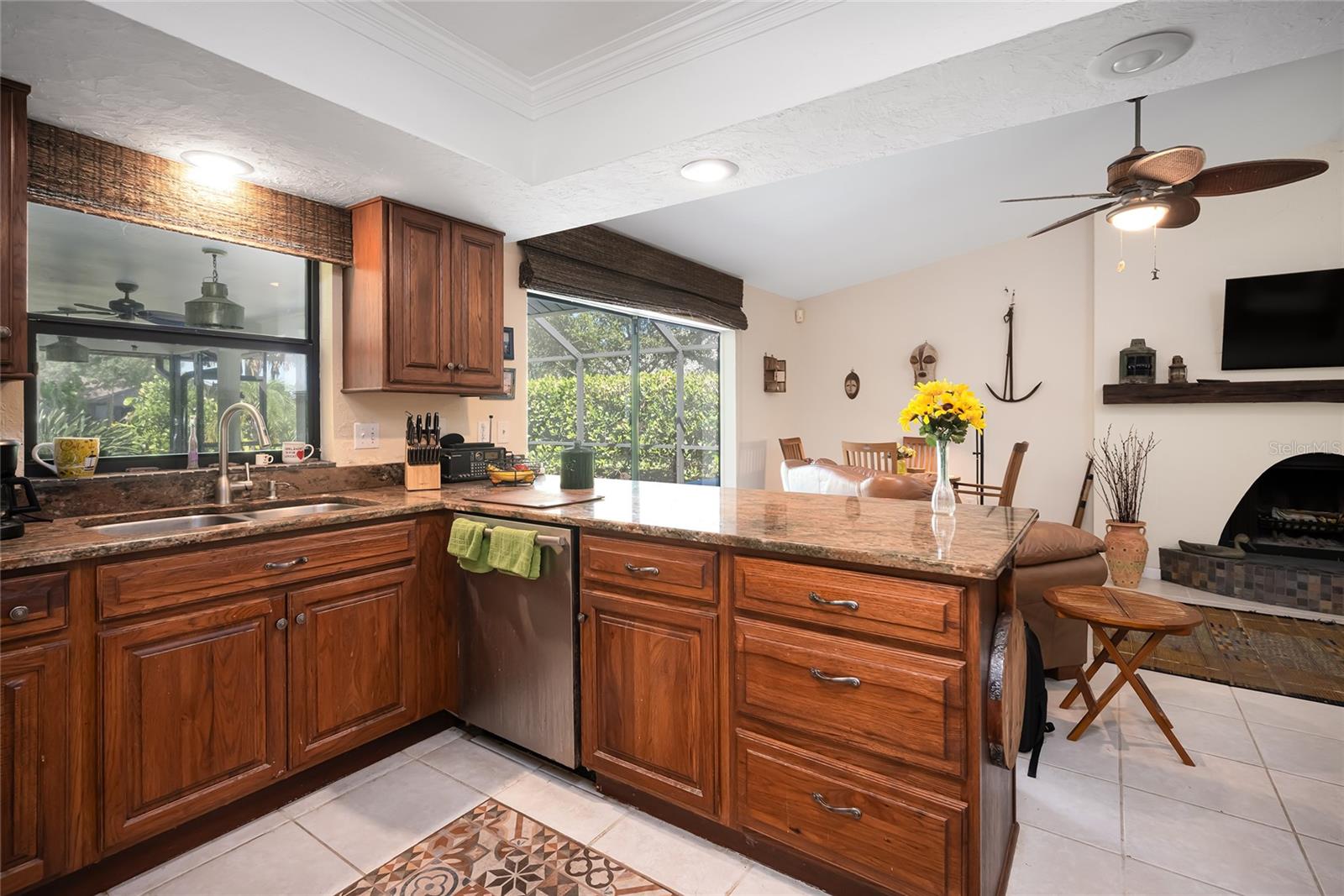 37 WATERFORD DR, ENGLEWOOD, FL, 34223