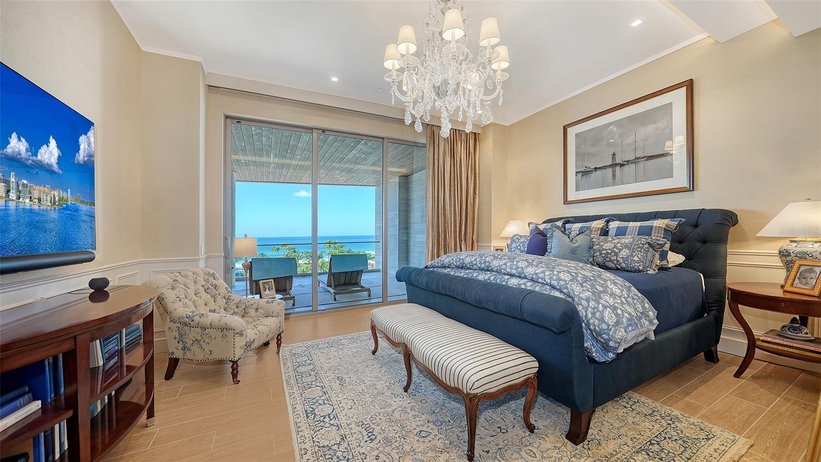 A4666877 Property Photo