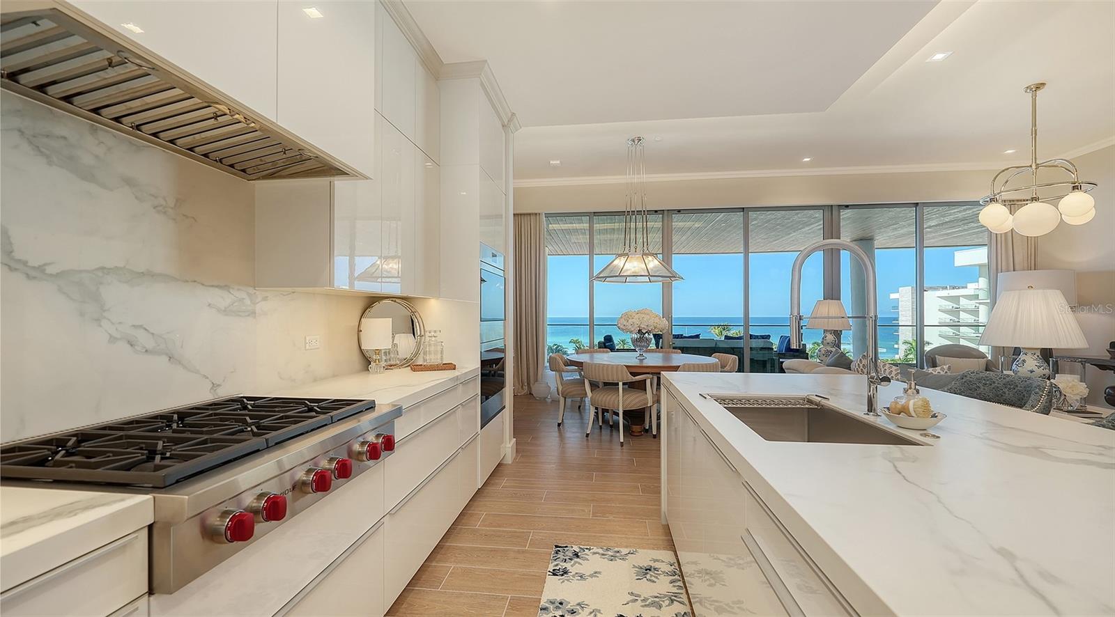 A4666877 Property Photo