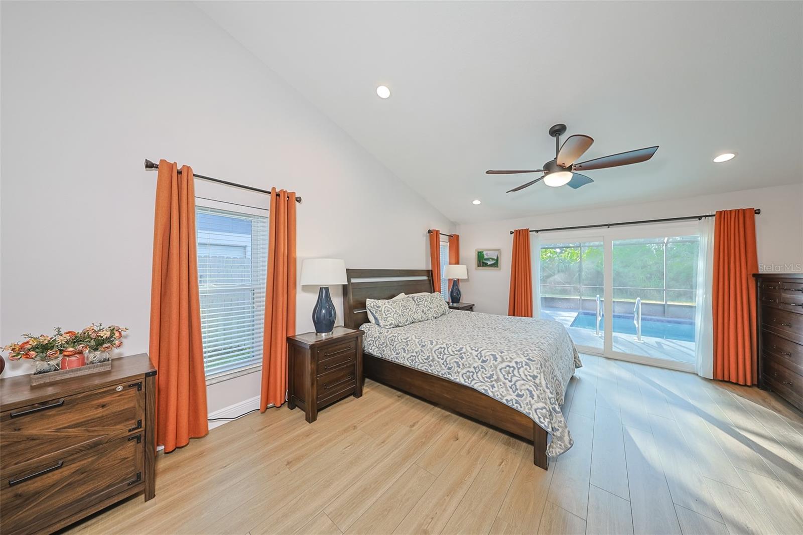 12018 STEPPINGSTONE BLVD, TAMPA, FL, 33635