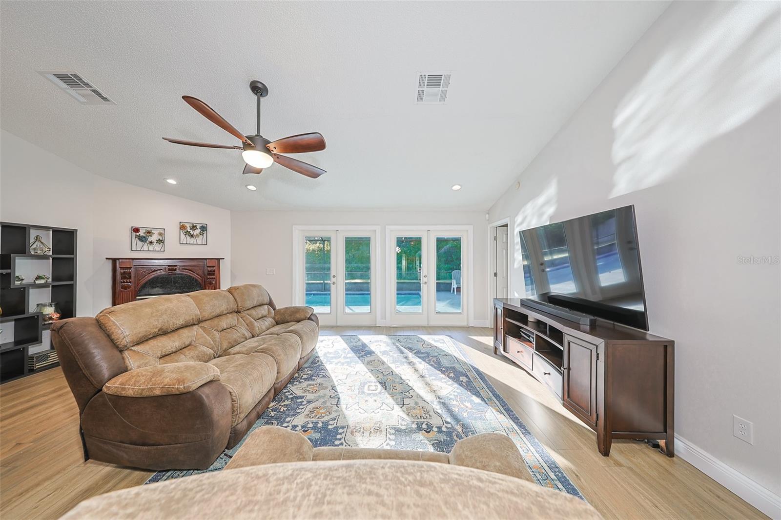 12018 STEPPINGSTONE BLVD, TAMPA, FL, 33635