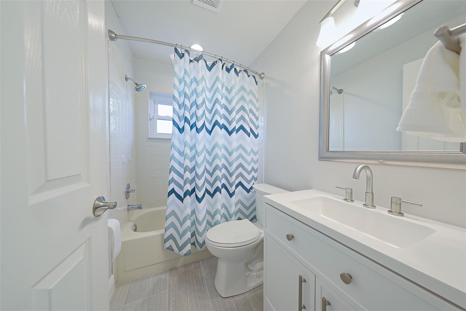 12018 STEPPINGSTONE BLVD, TAMPA, FL, 33635